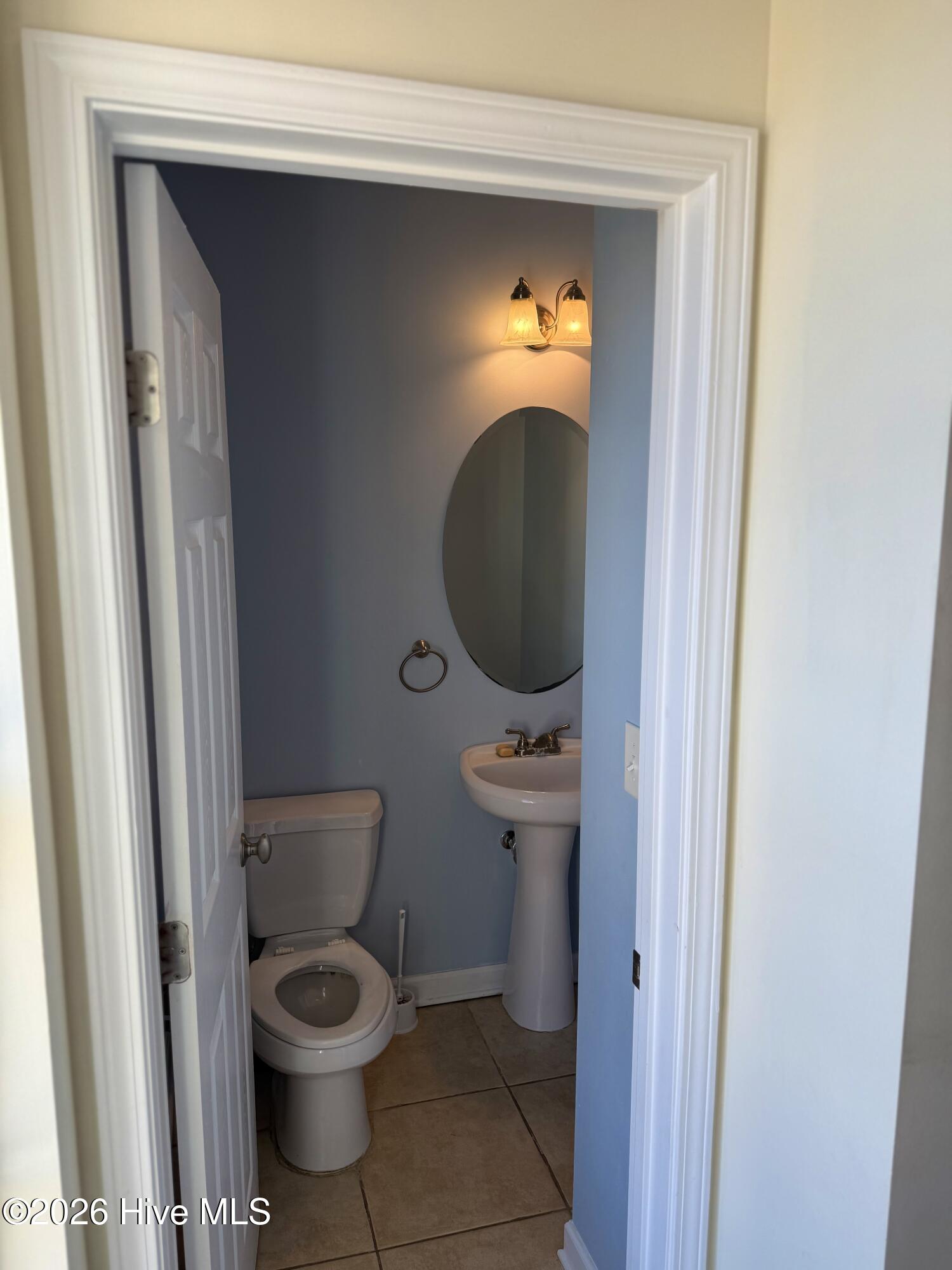 100551081 | Photo 15