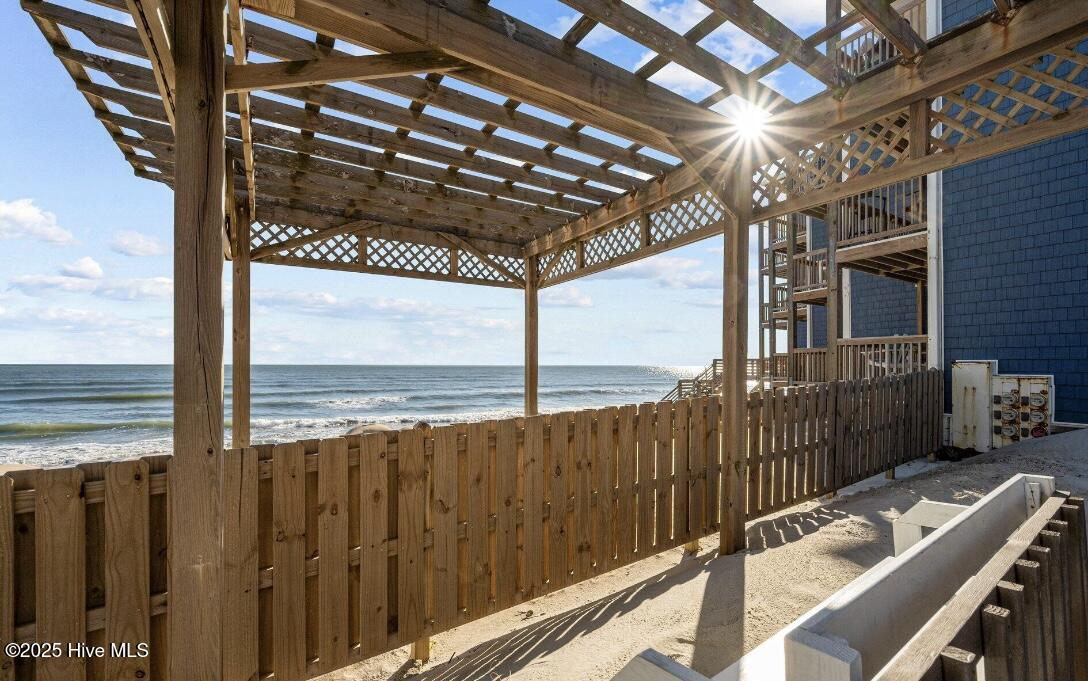 100488865 | Photo 30