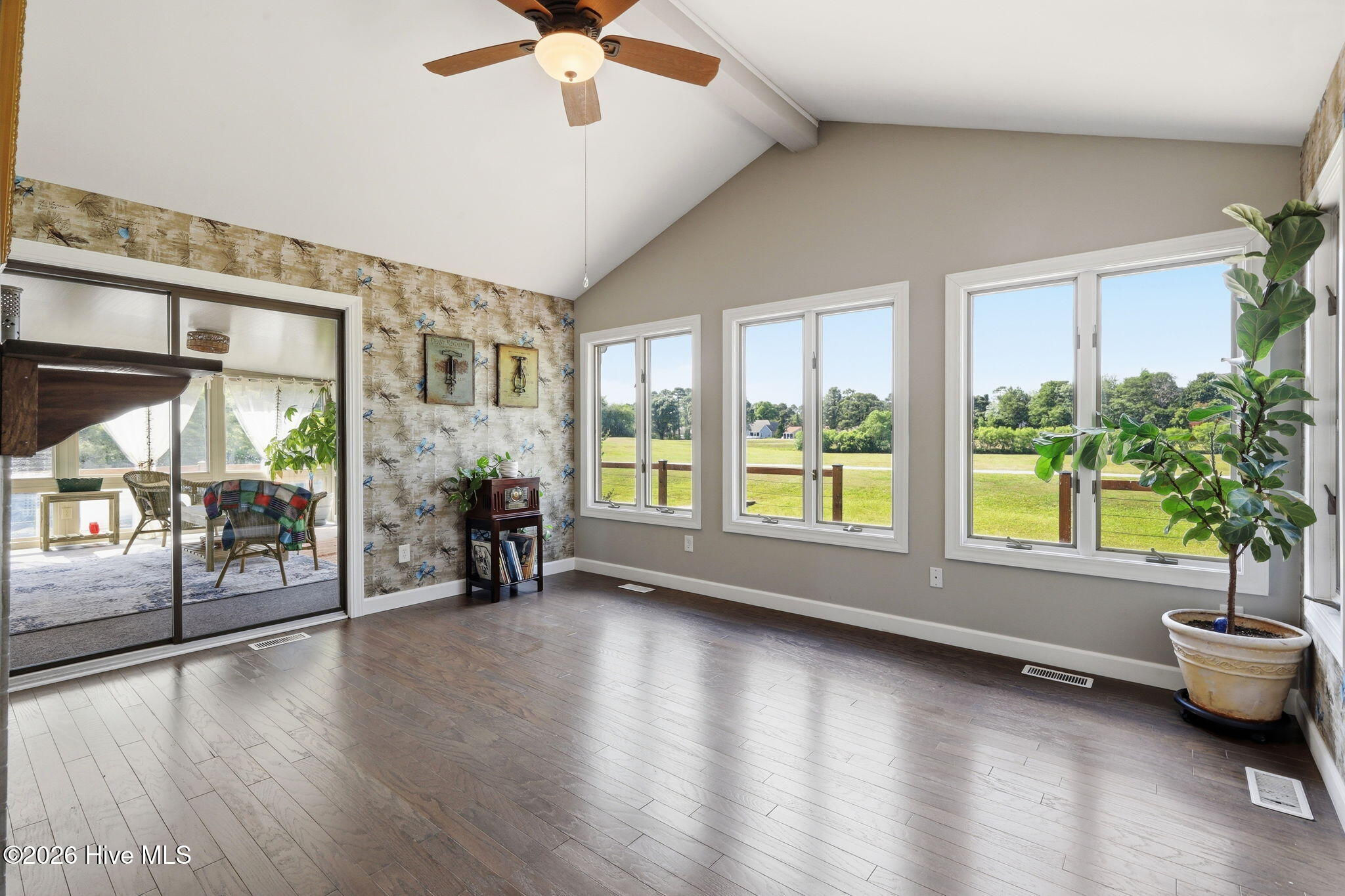 833 Pelican Drive,New Bern