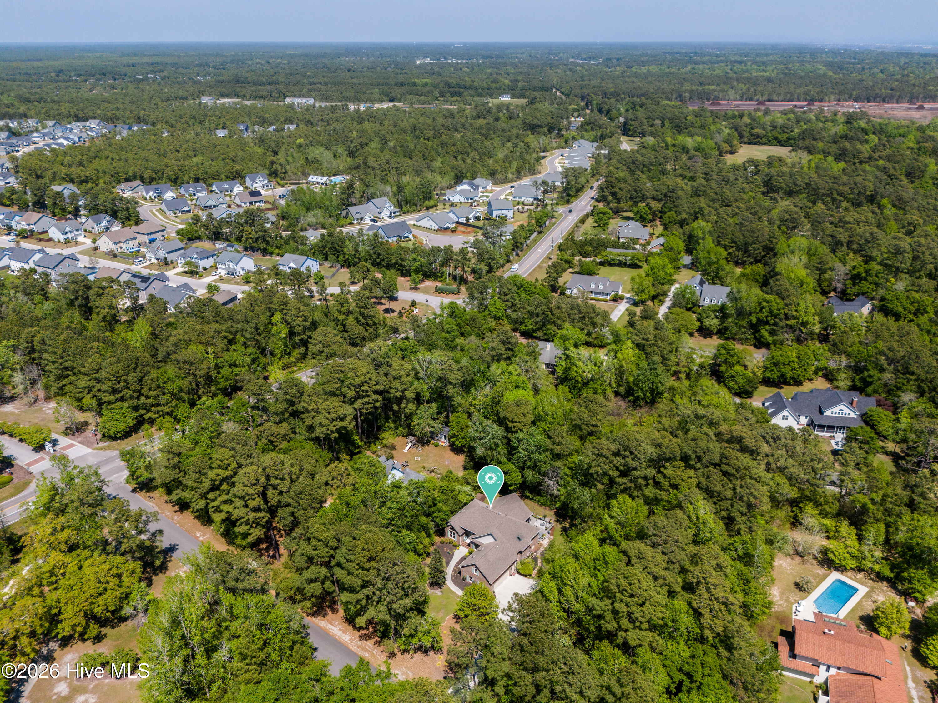 100570699 | Photo 52