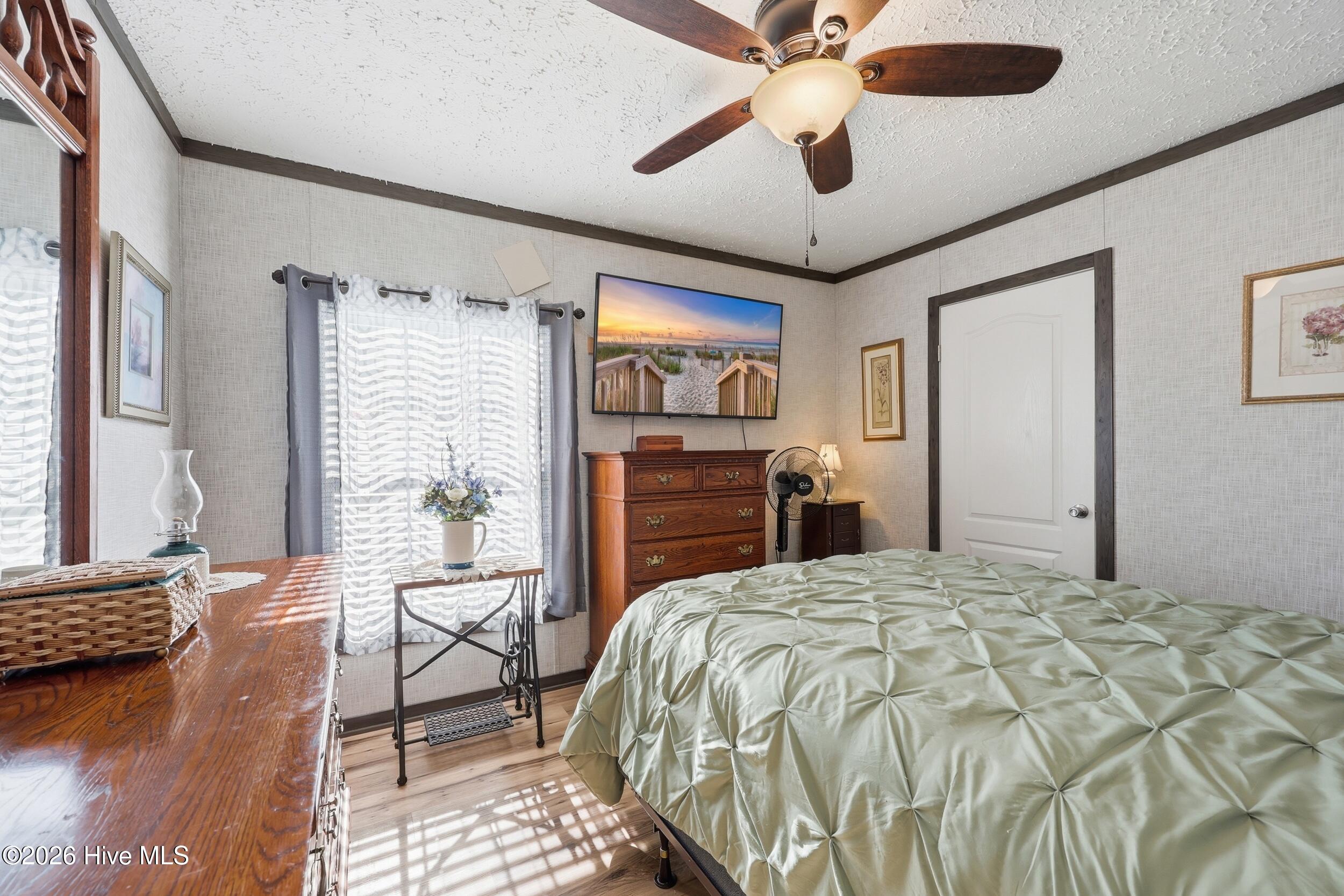 100567202 | Photo 18