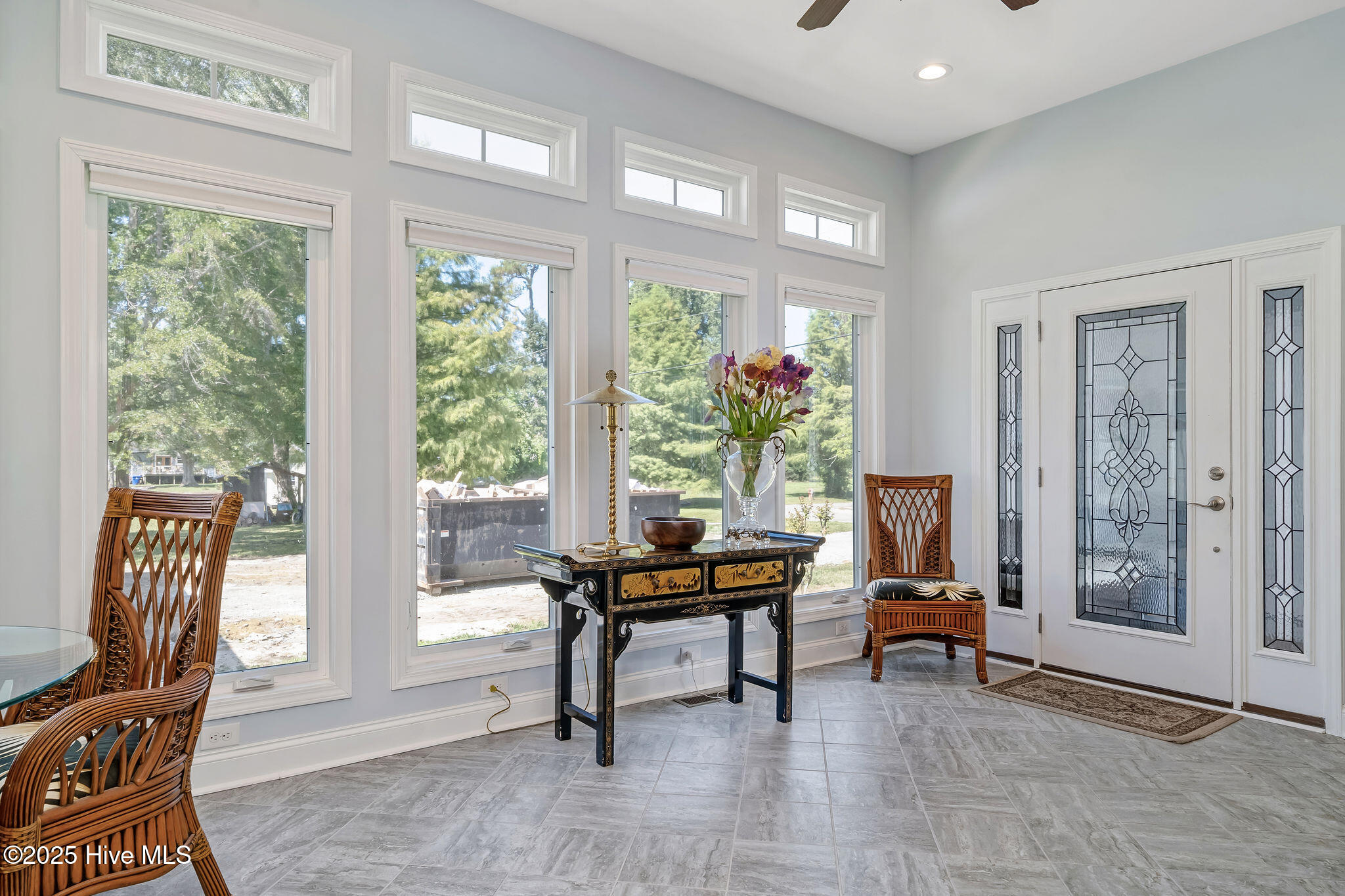 100534572 | Photo 24