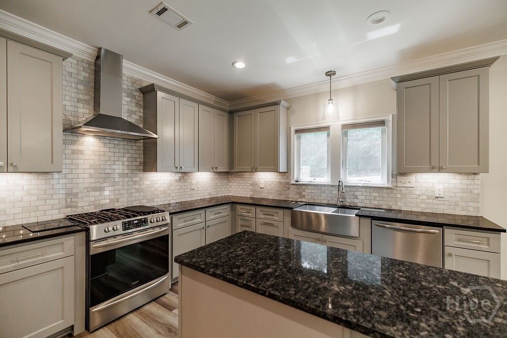 3065 Meadow Springs Drive