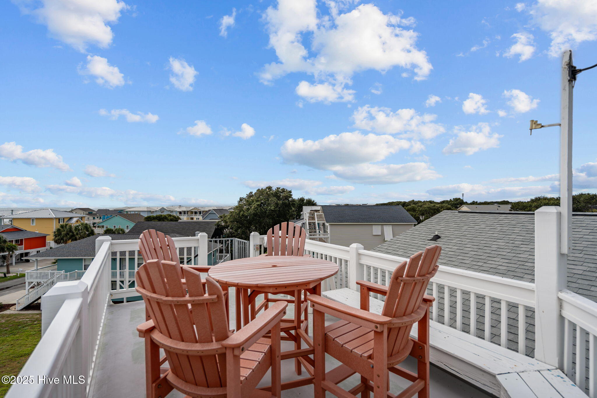 100528762 | Photo 15