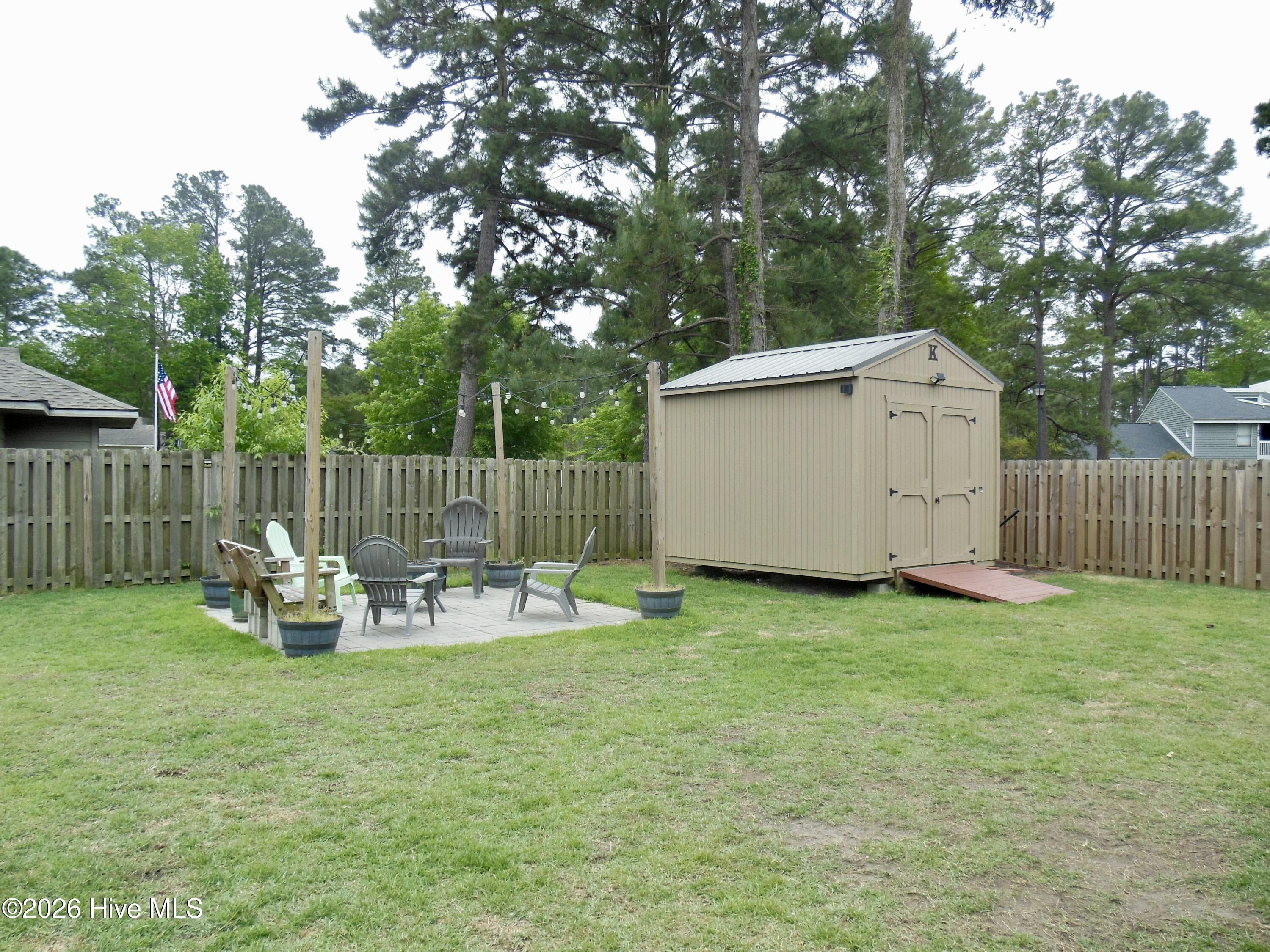 100569972 | Photo 14