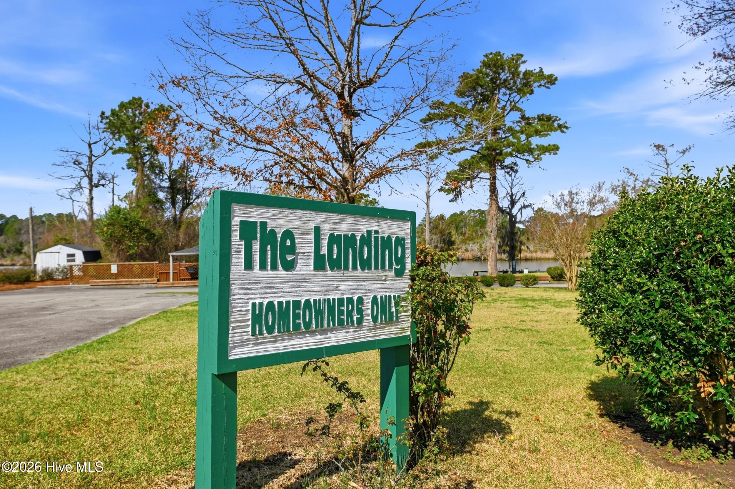 100559678 | Photo 43