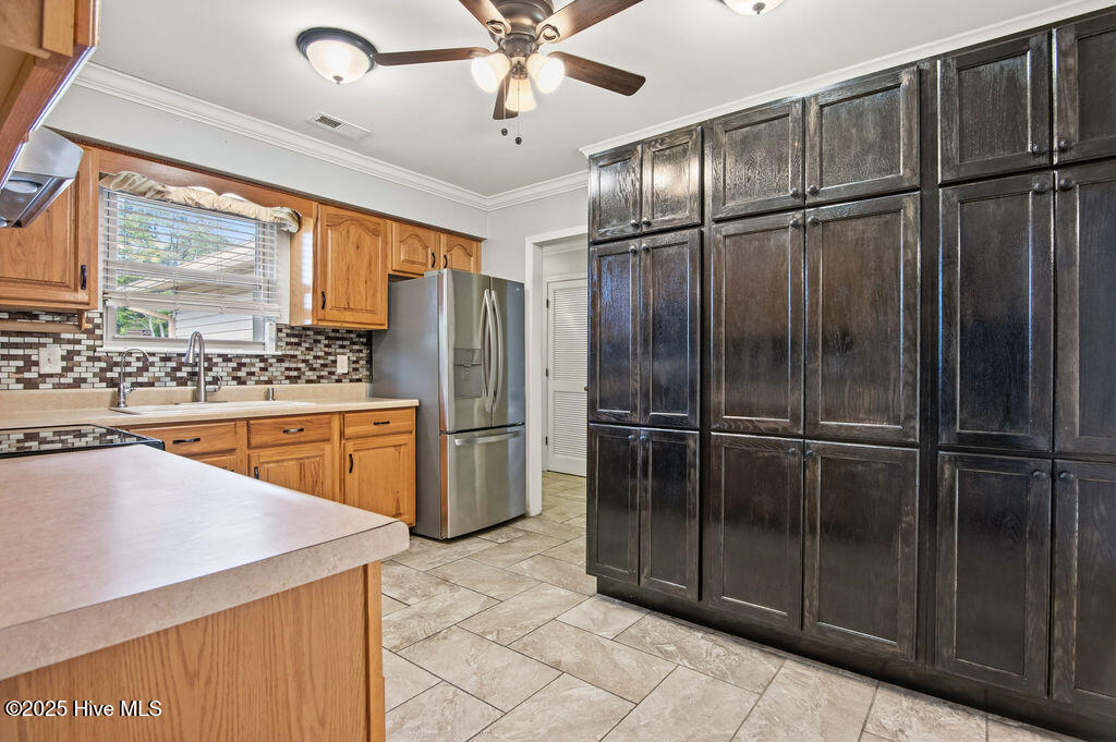 100538404 | Photo 17