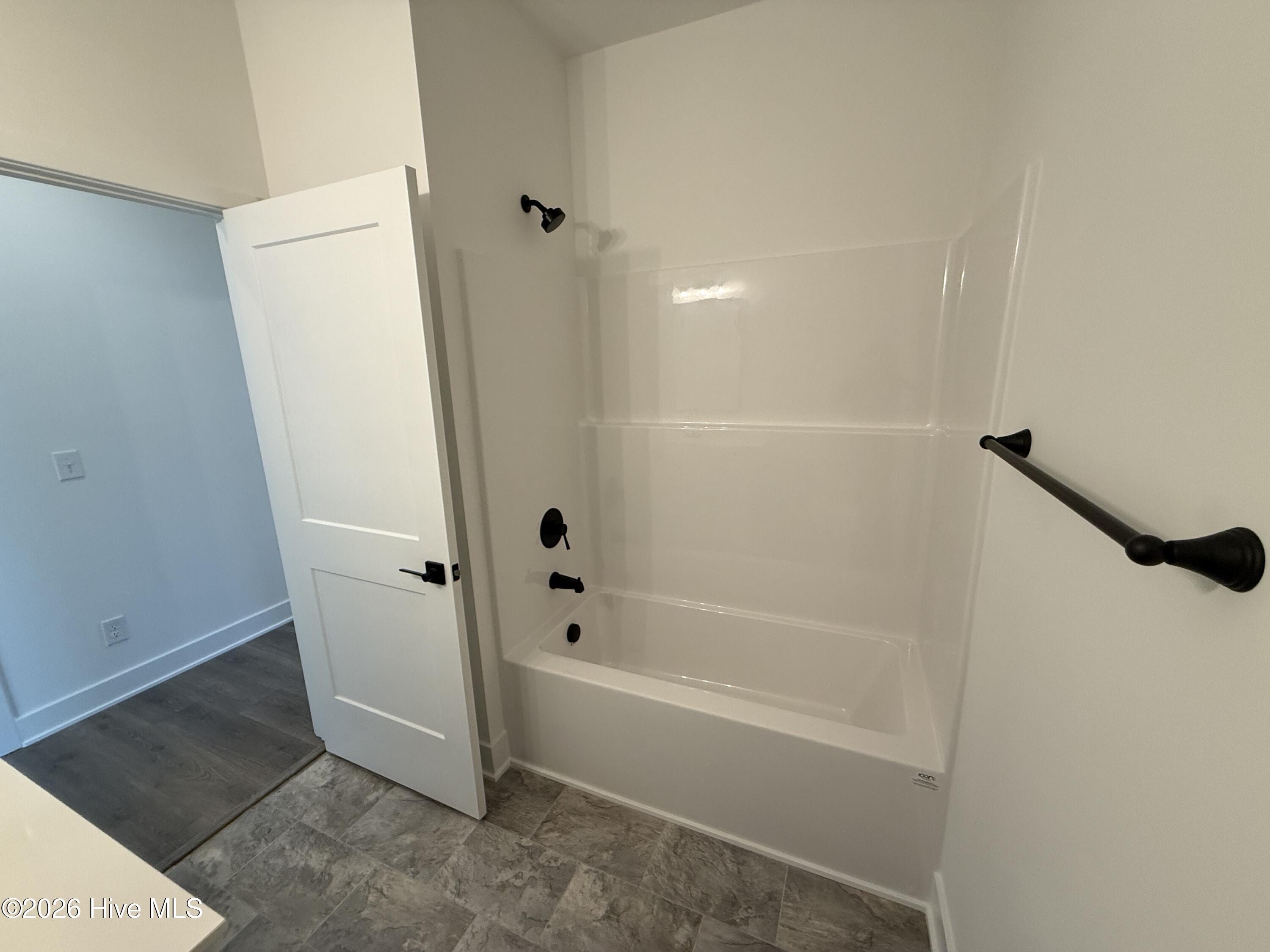 100551152 | Photo 27