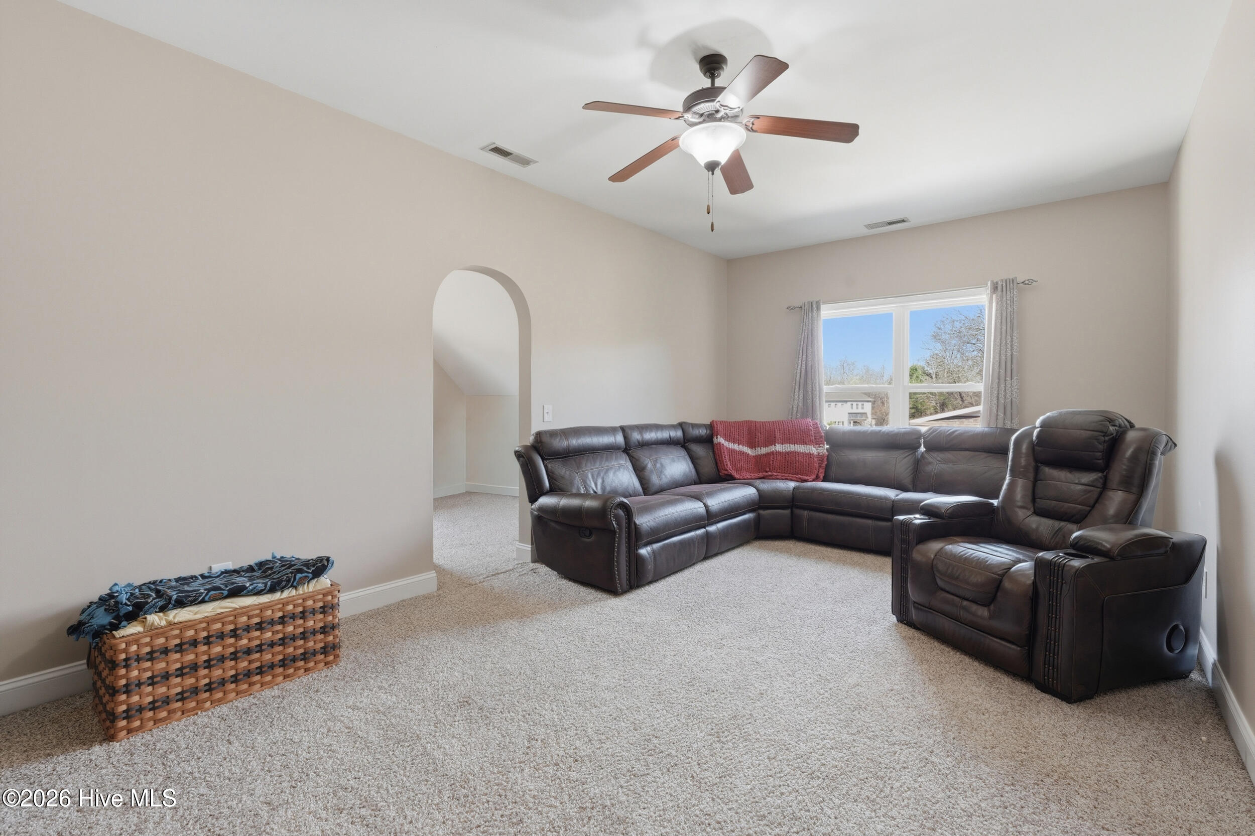 100551970 | Photo 57