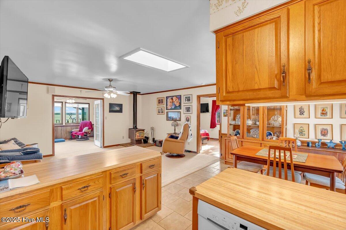 100546350 | Photo 22