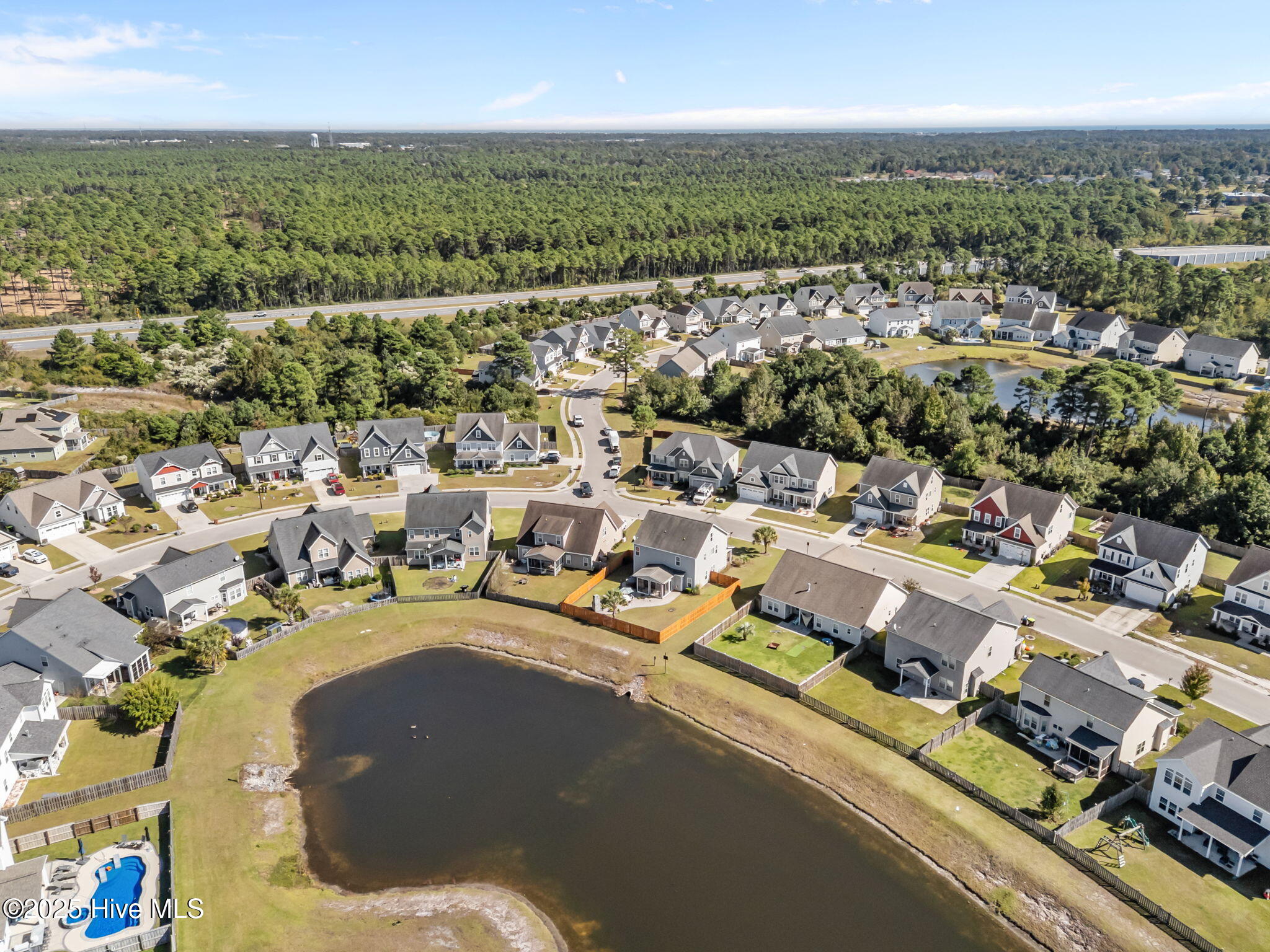 100537762 | Photo 43