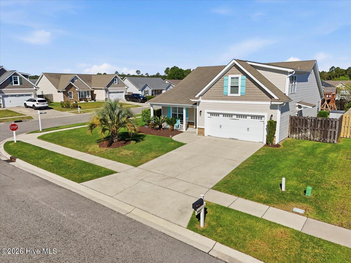 100567099 | Photo 65