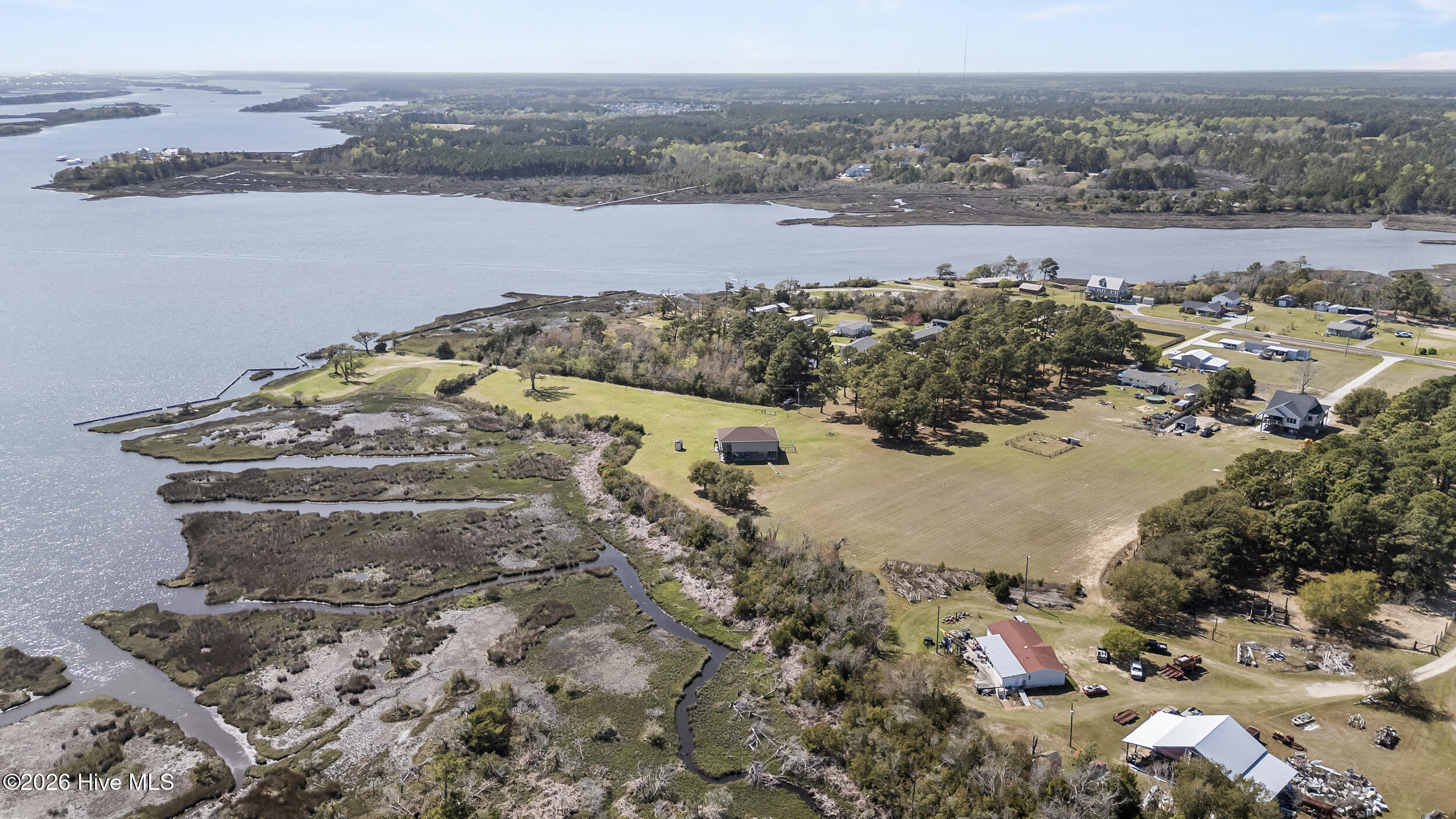 100563566 | Photo 11