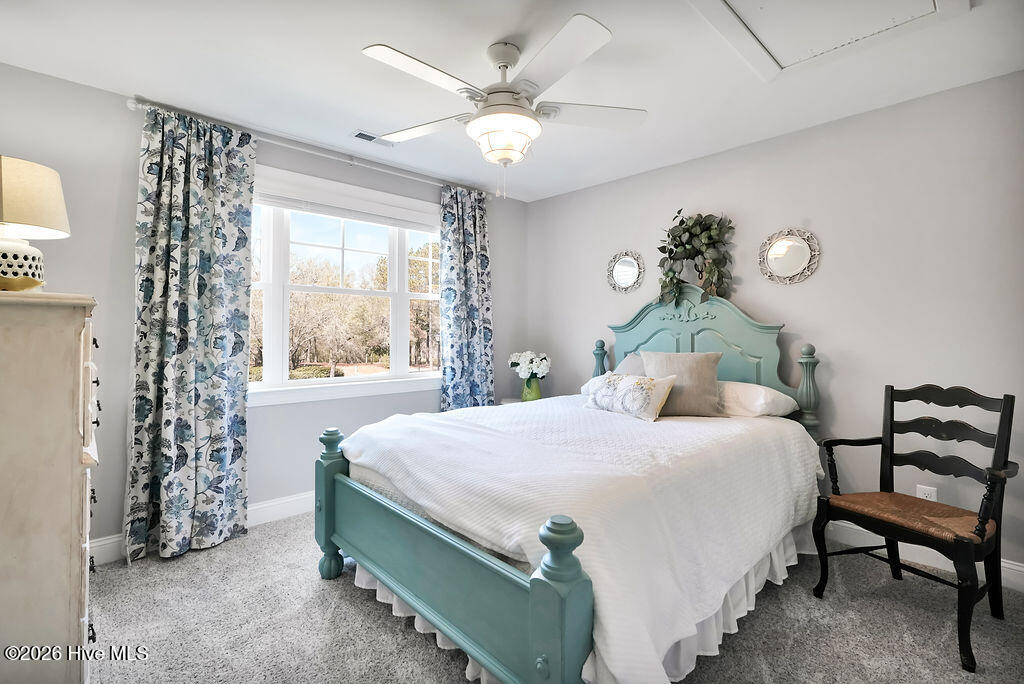 100562480 | Photo 38