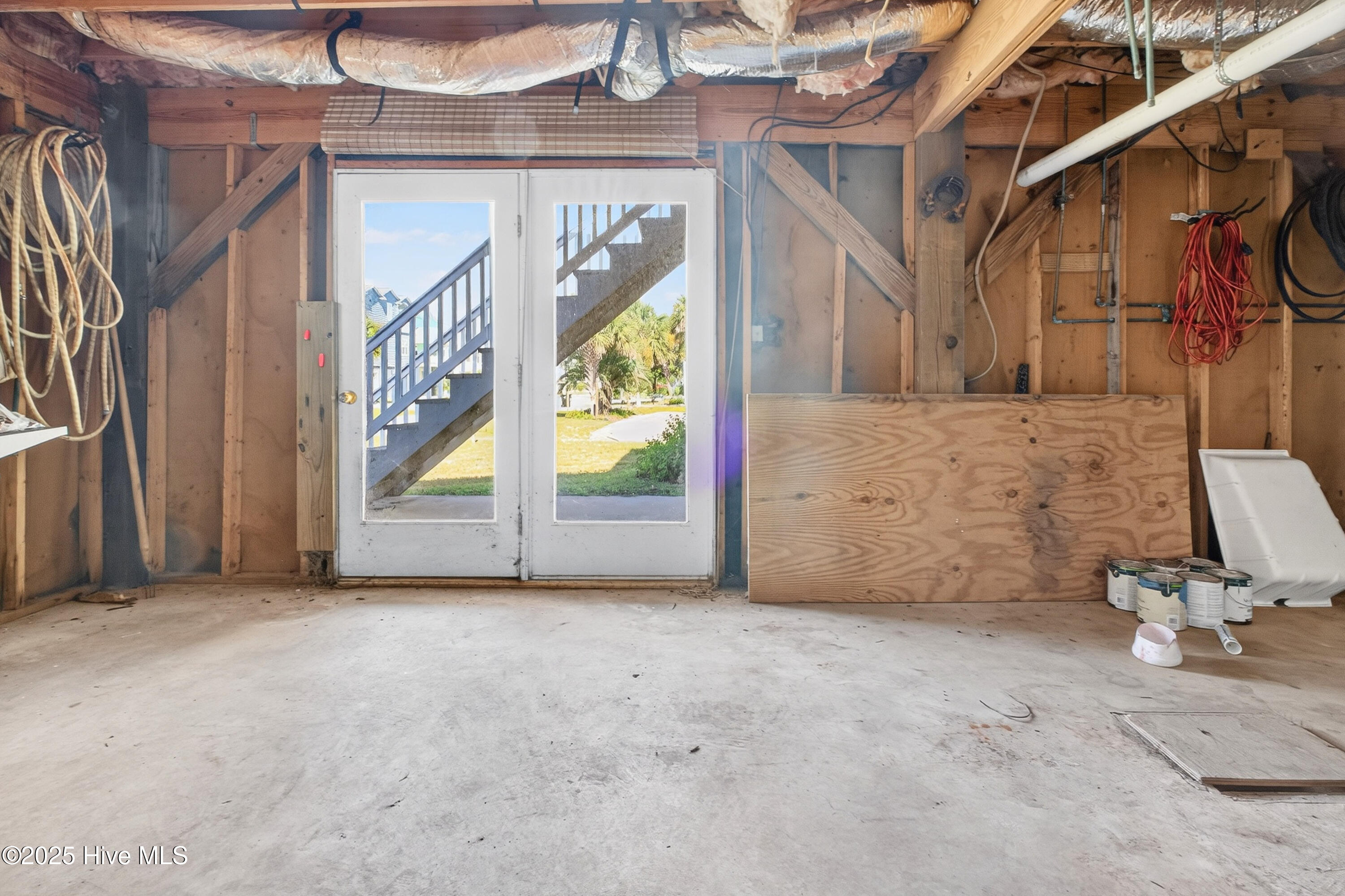 100535057 | Photo 25