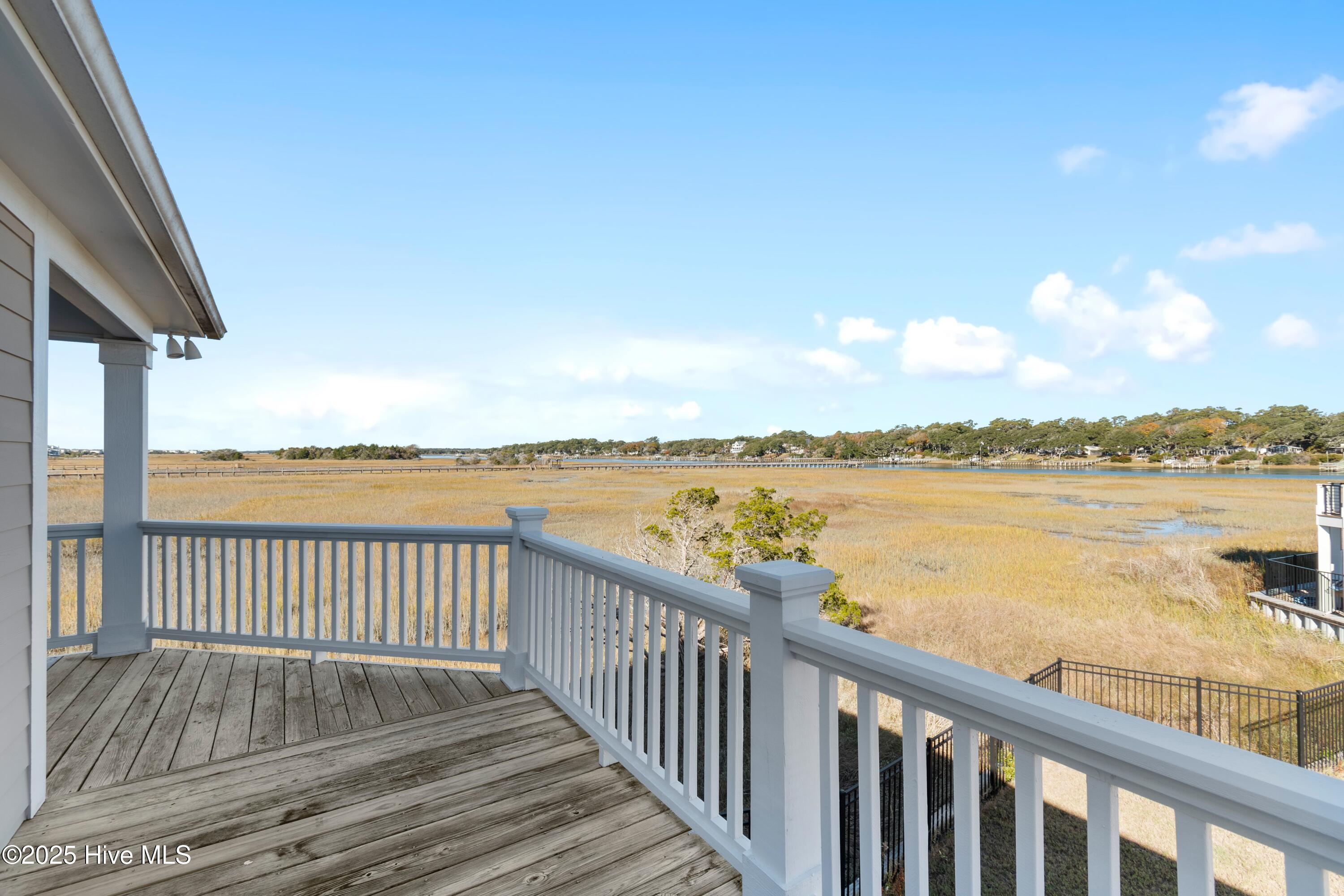 100541984 | Photo 27