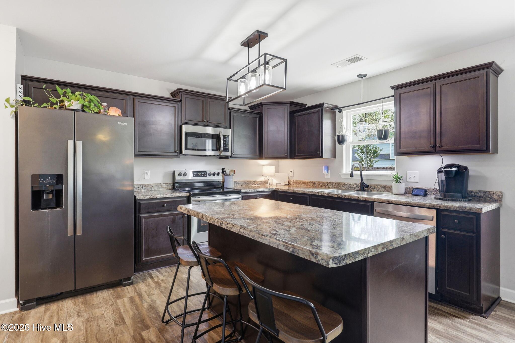 605 Coral Reef Court,Sneads Ferry