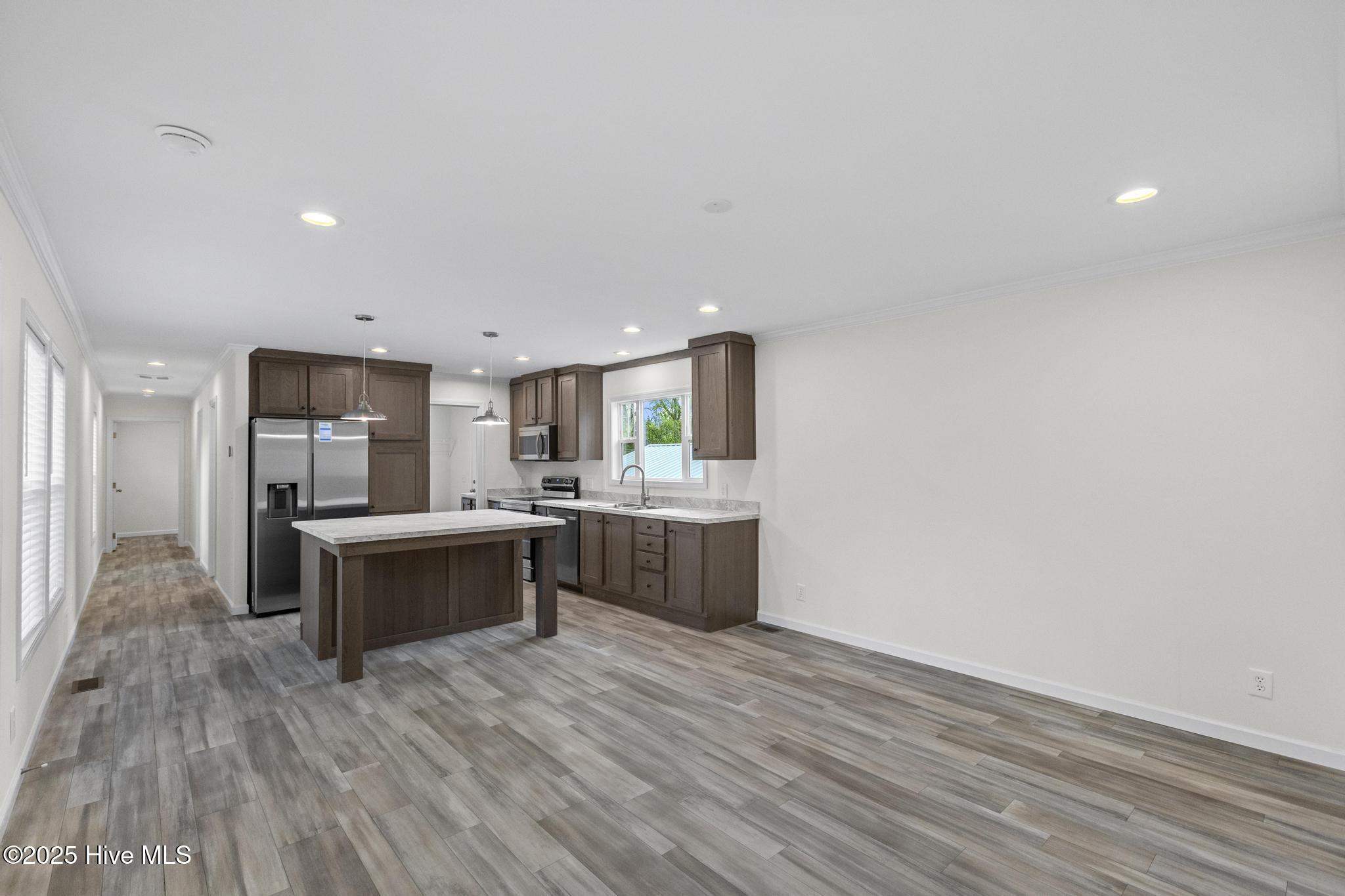 Undisclosed Address, Hampstead, NC, 28443