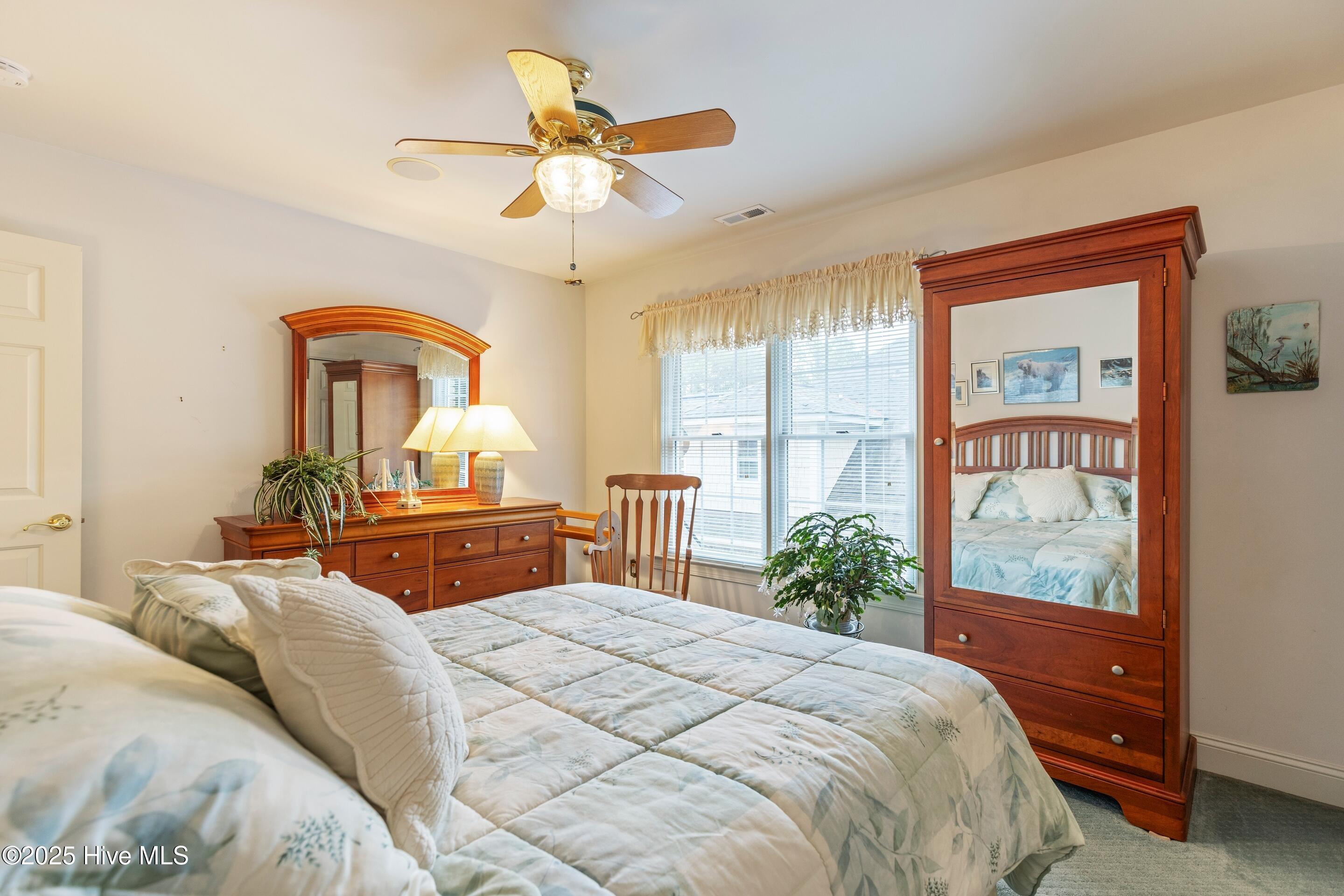 100545020 | Photo 26