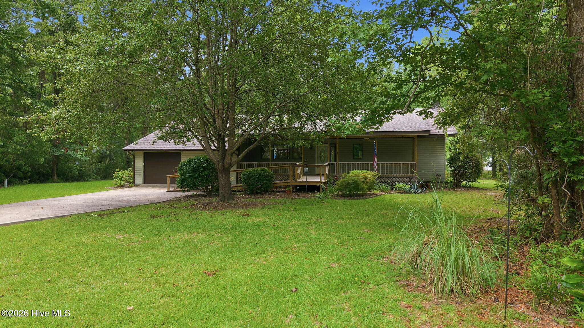 6001 Mainsail Point Road,Oriental