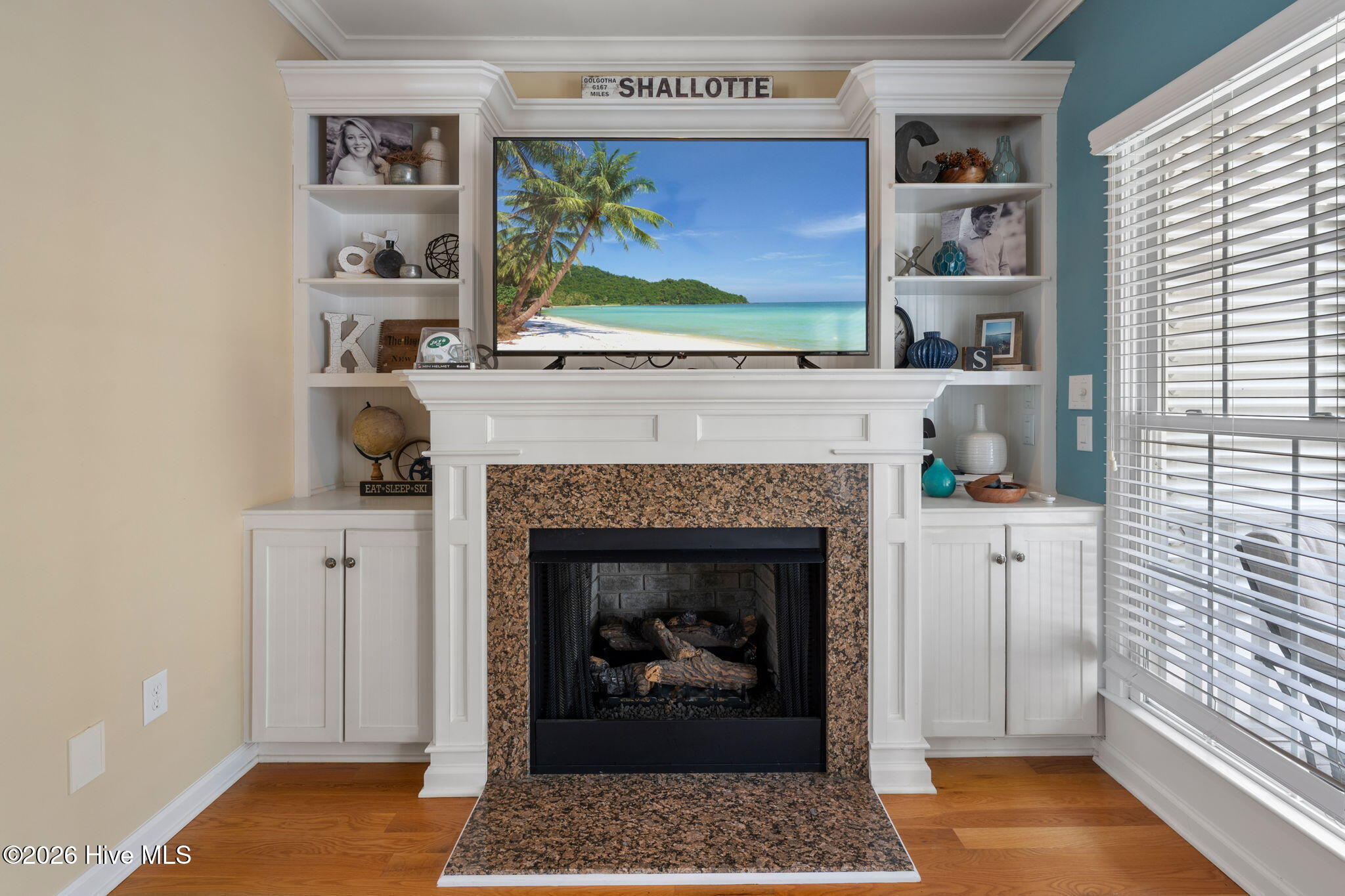 100564411 | Photo 19