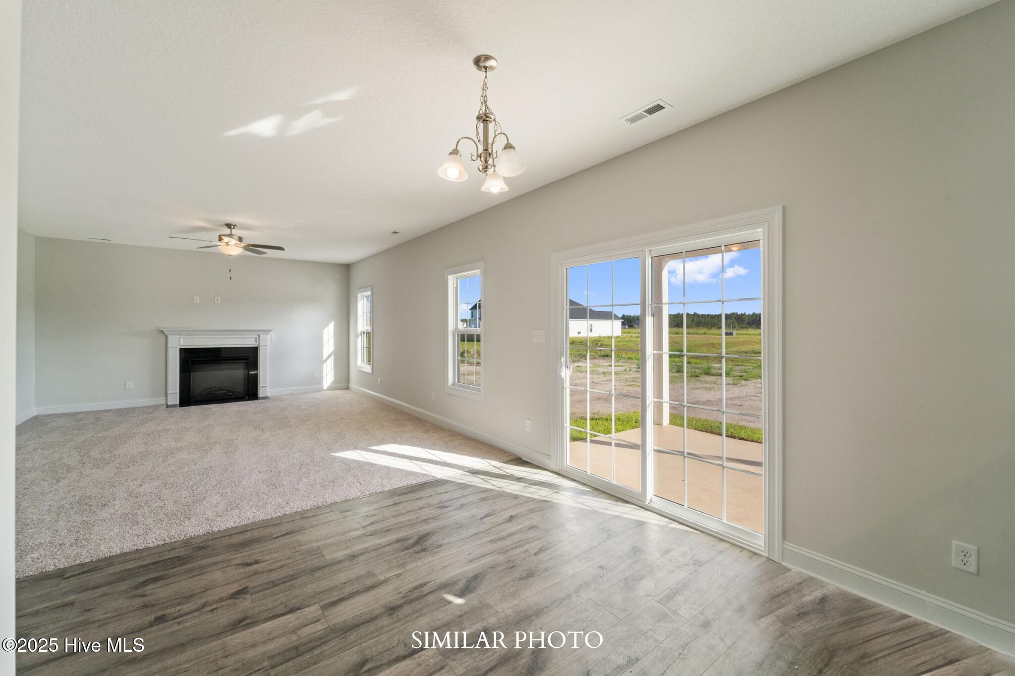 100546136 | Photo 13