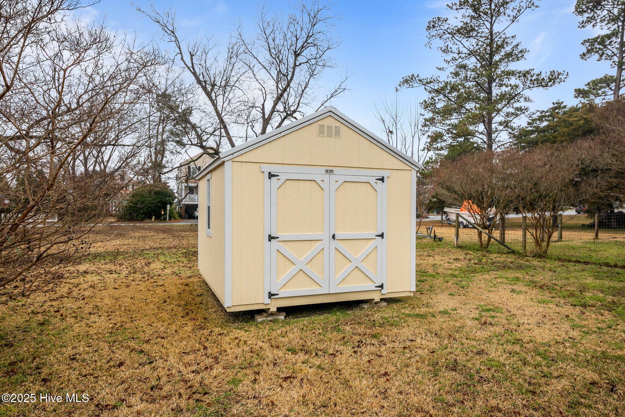 503 Hodges Street,Oriental