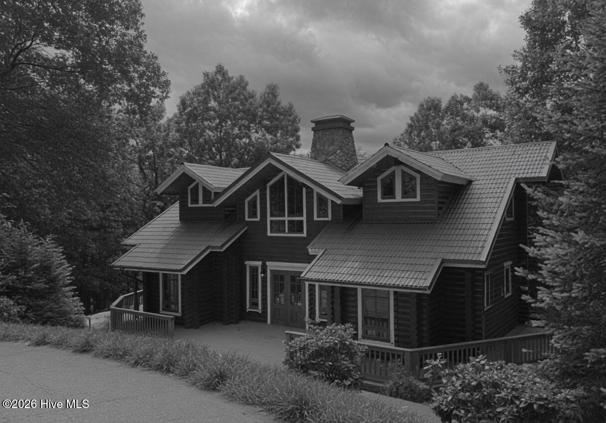 214 Cross Creek Trail