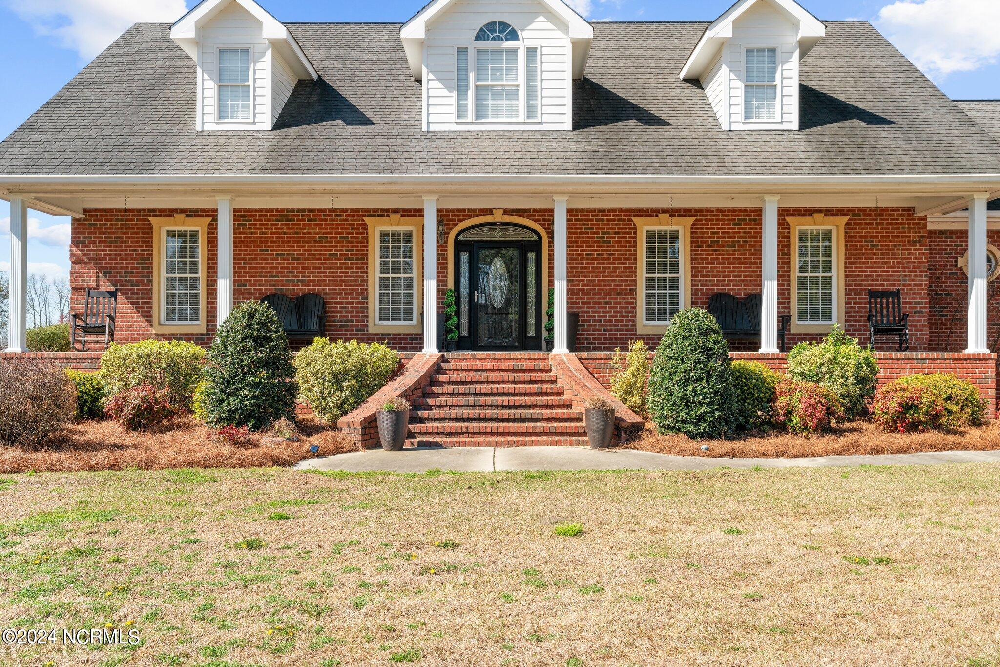 Homes for sale in Lumberton, NC | 1430 Covington Rd, Lumberton, NC 28360 | MLS# 100432598