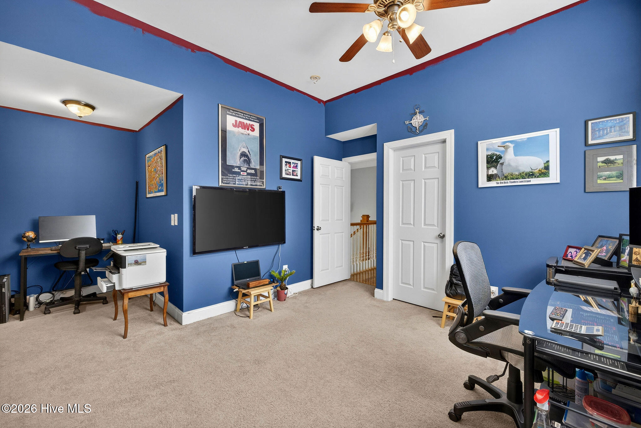 100568034 | Photo 18