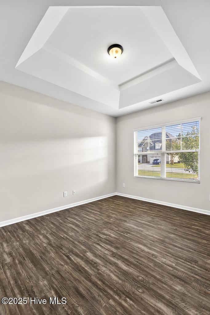 100536602 | Photo 38