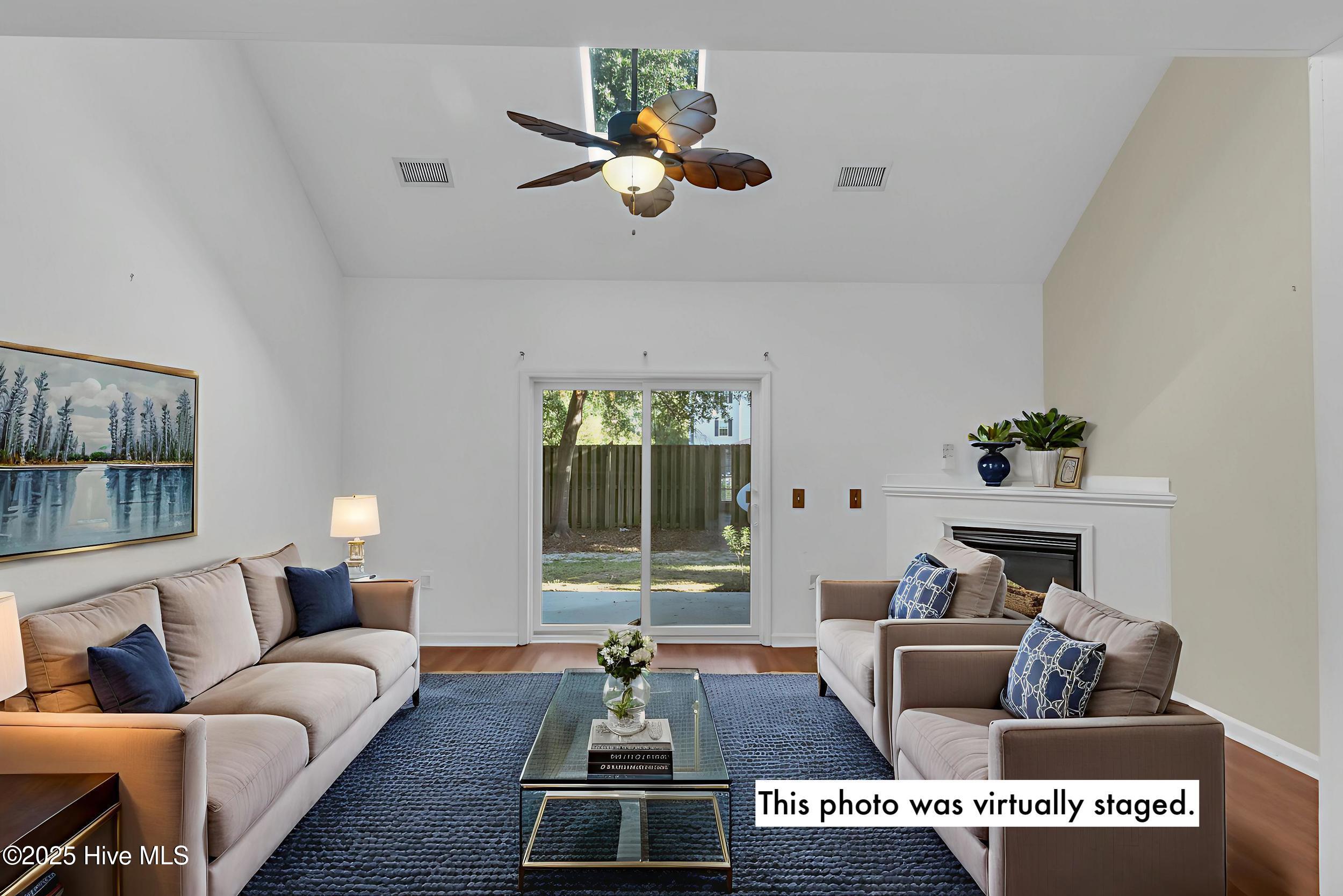 4804 College Road S, Wilmington, NC 28412 – photo 7: Virtually Staged