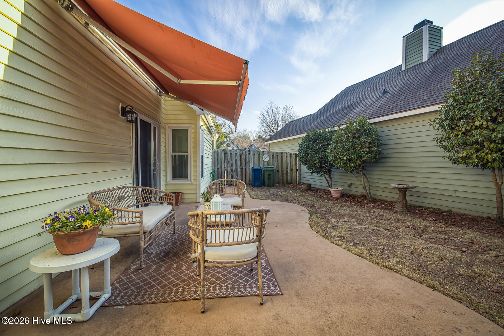 100548540 | Photo 20