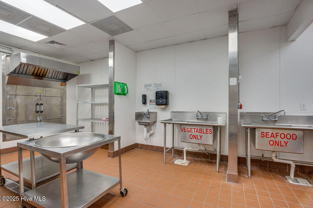 2470 Gum Branch Road, Jacksonville, NC, 28546