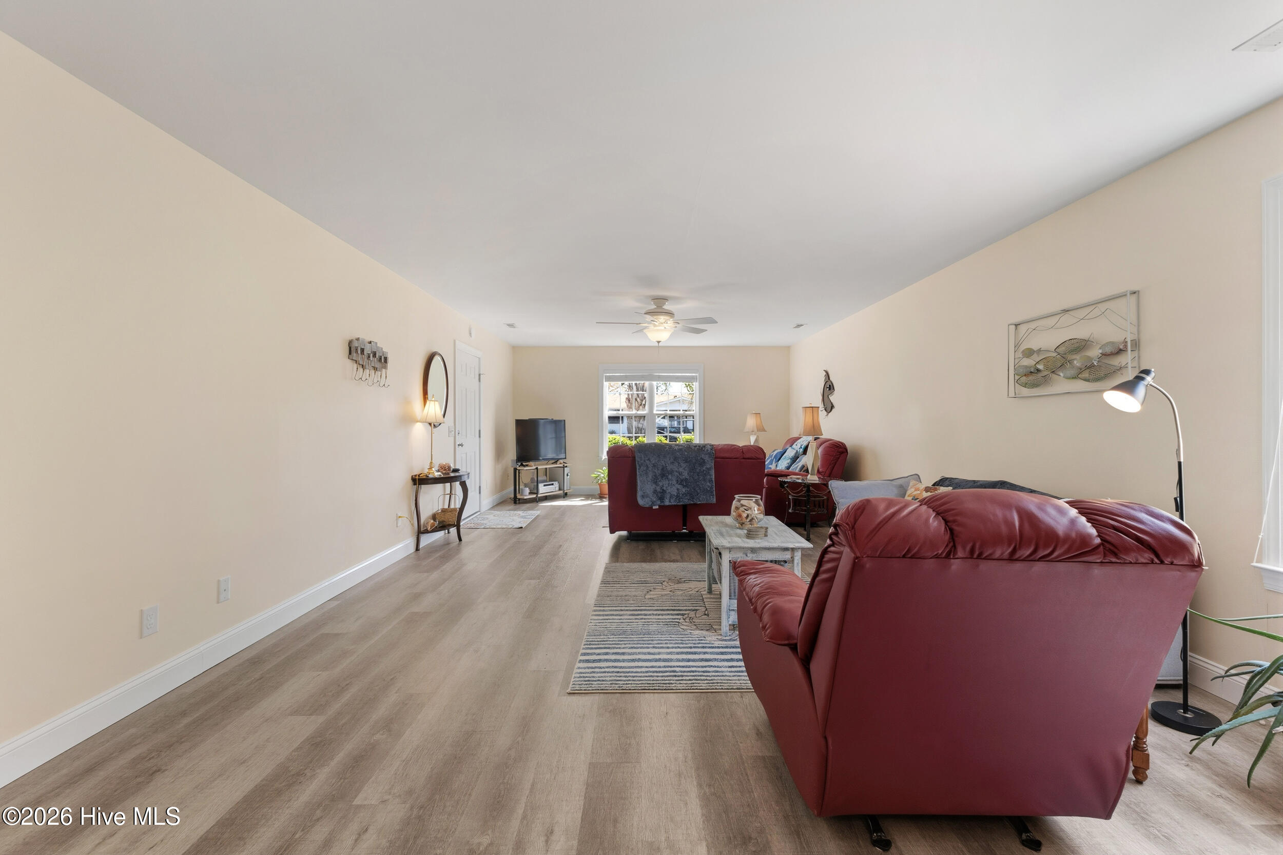 100564508 | Photo 39