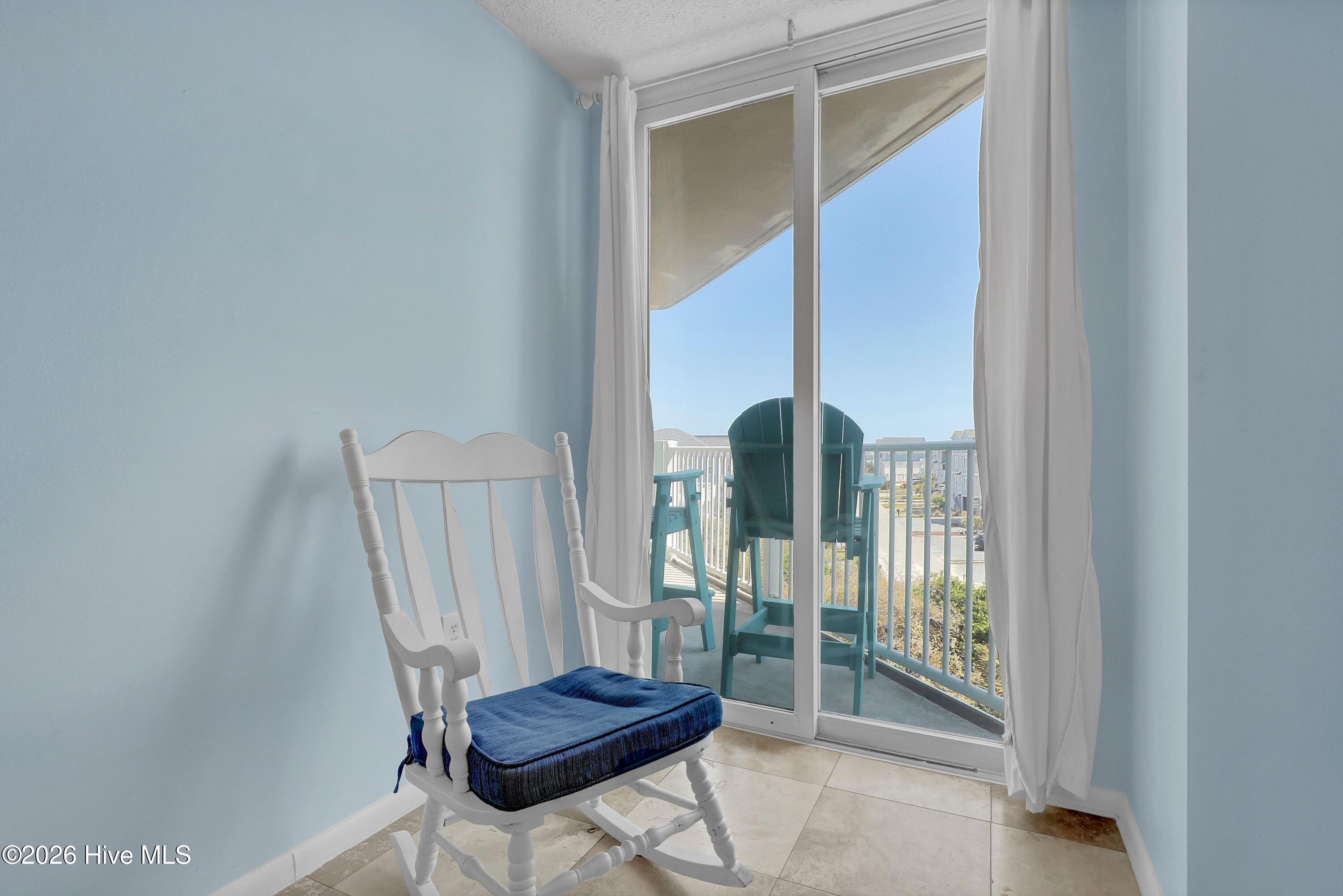 100565248 | Photo 18