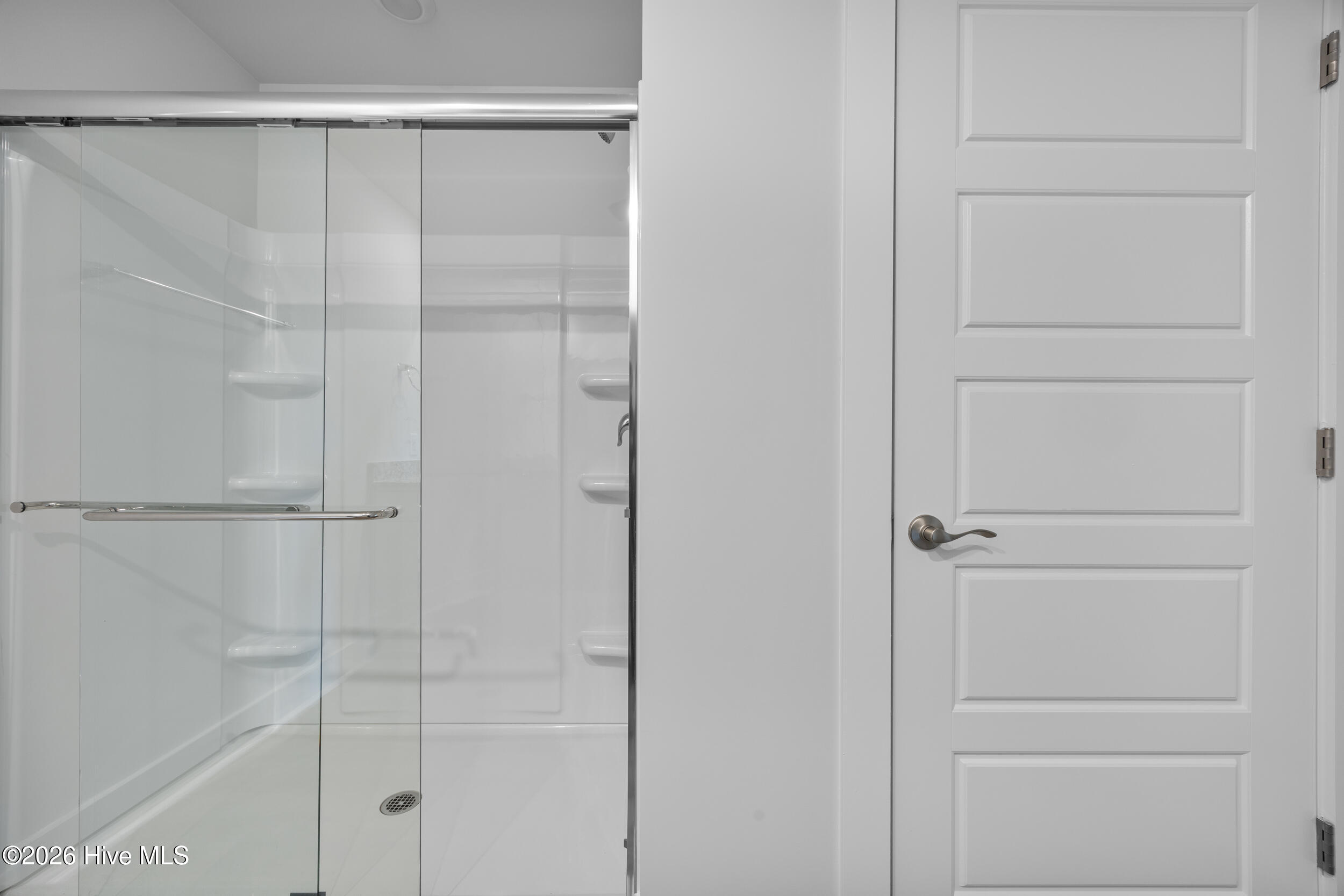 100563426 | Photo 31