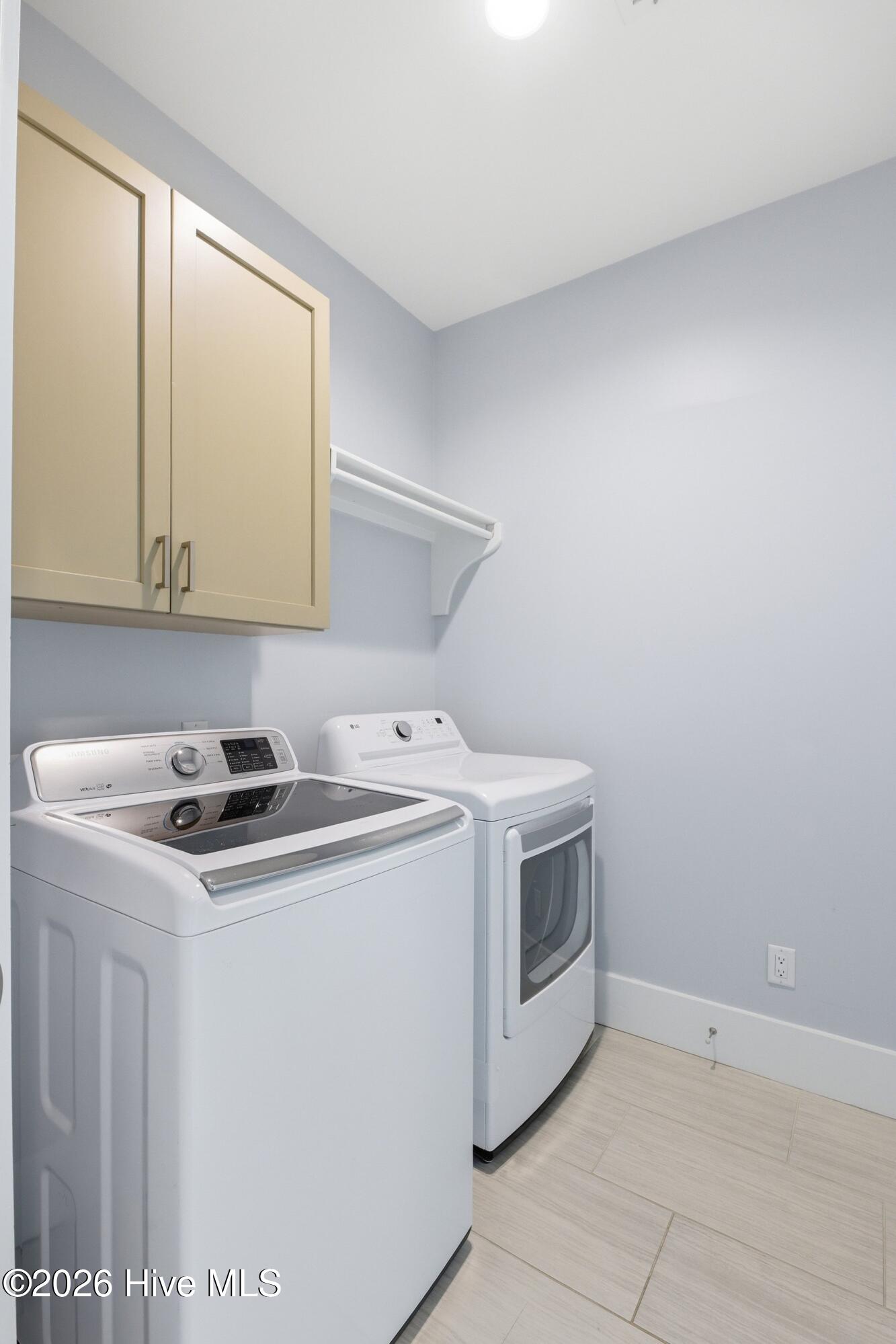 100566694 | Photo 45