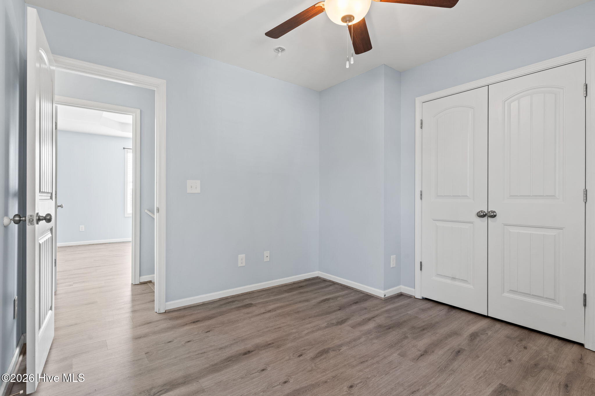 100548776 | Photo 31