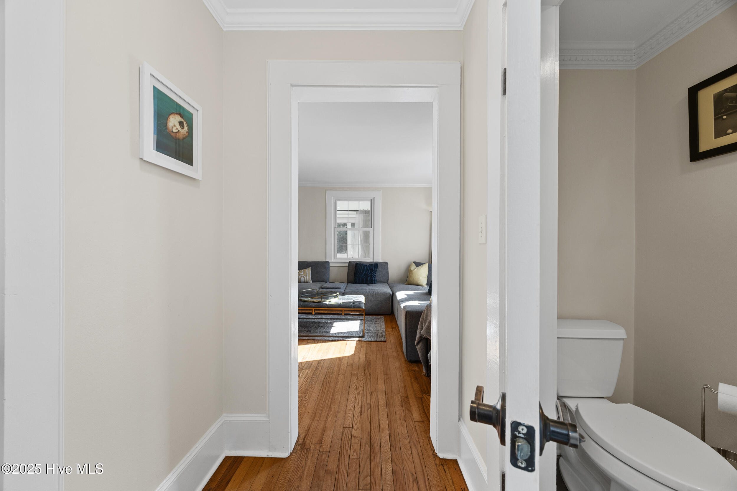 100544713 | Photo 18