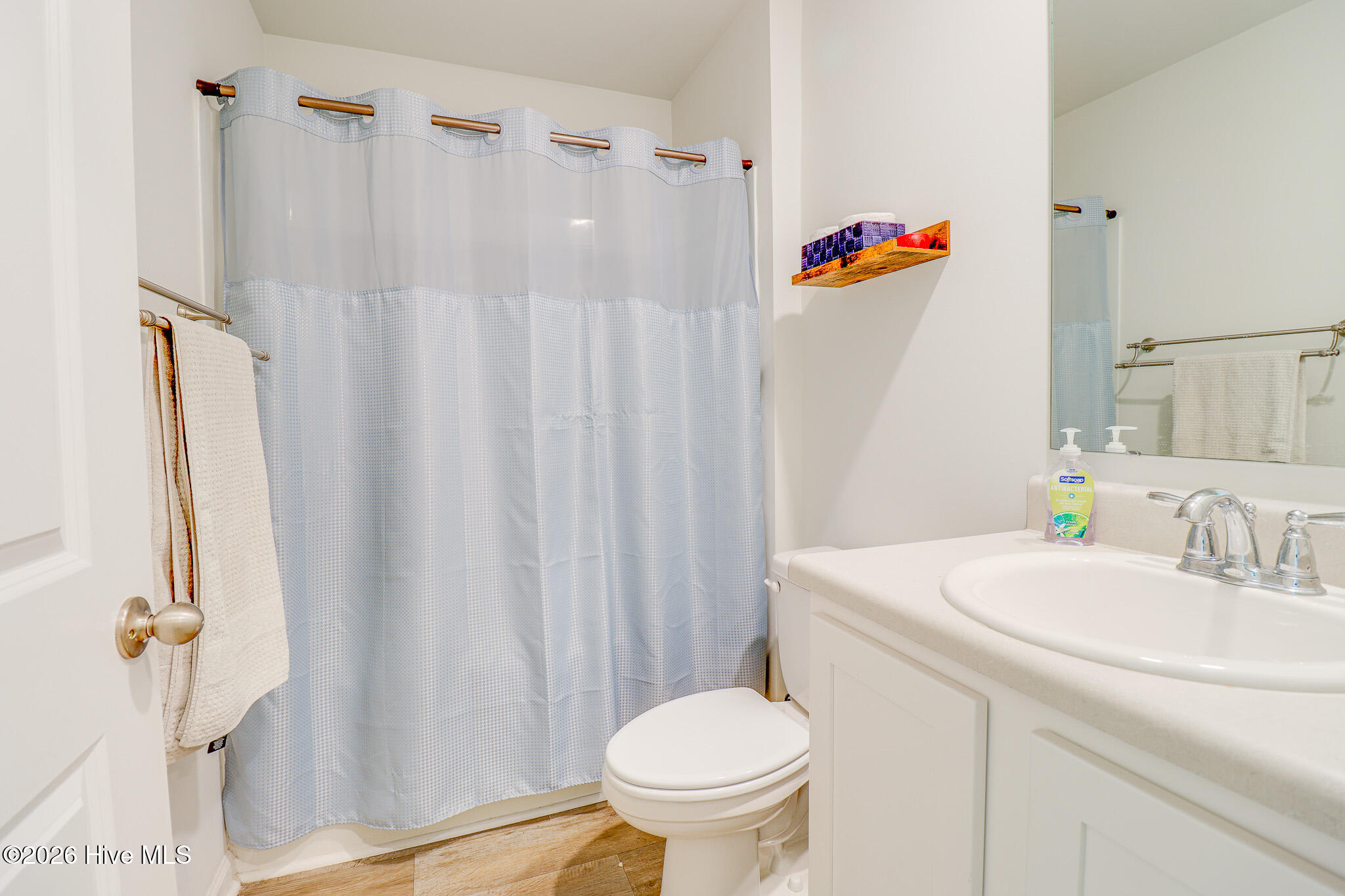 100569775 | Photo 20