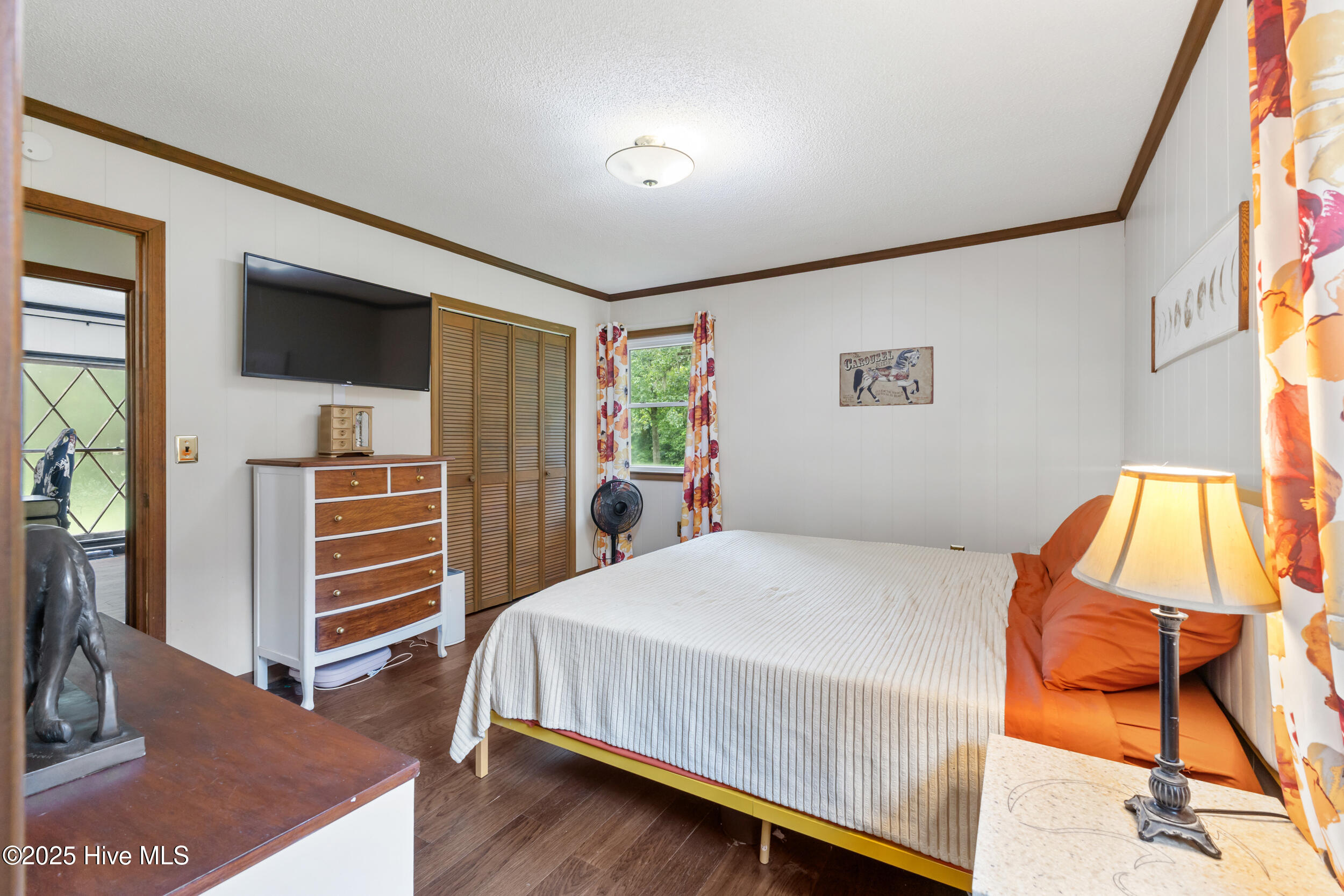 100524507 | Photo 16