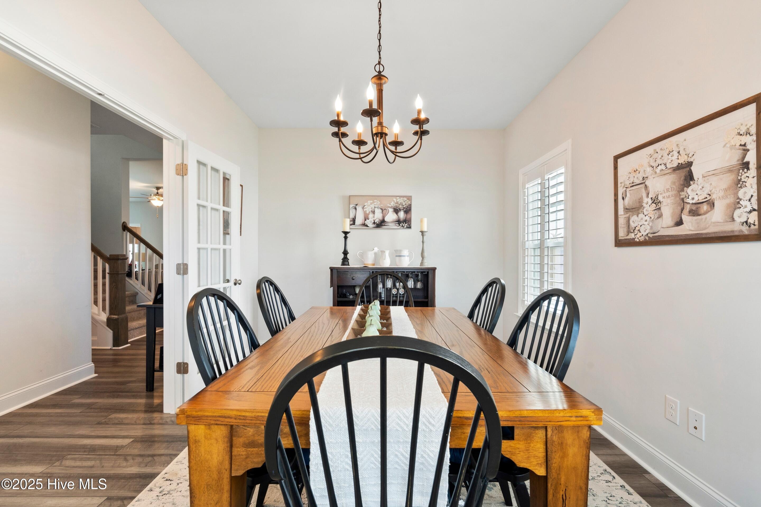 100527071 | Photo 15