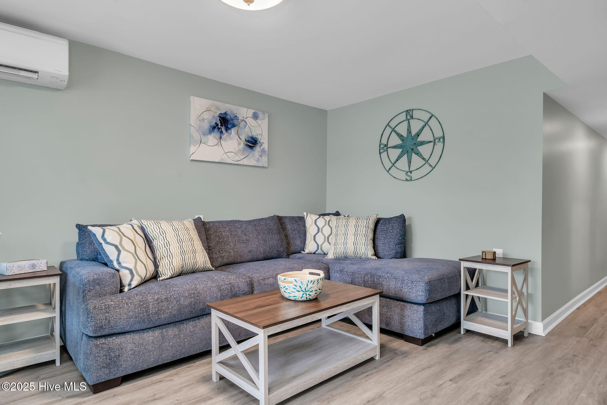 100543531 | Photo 39