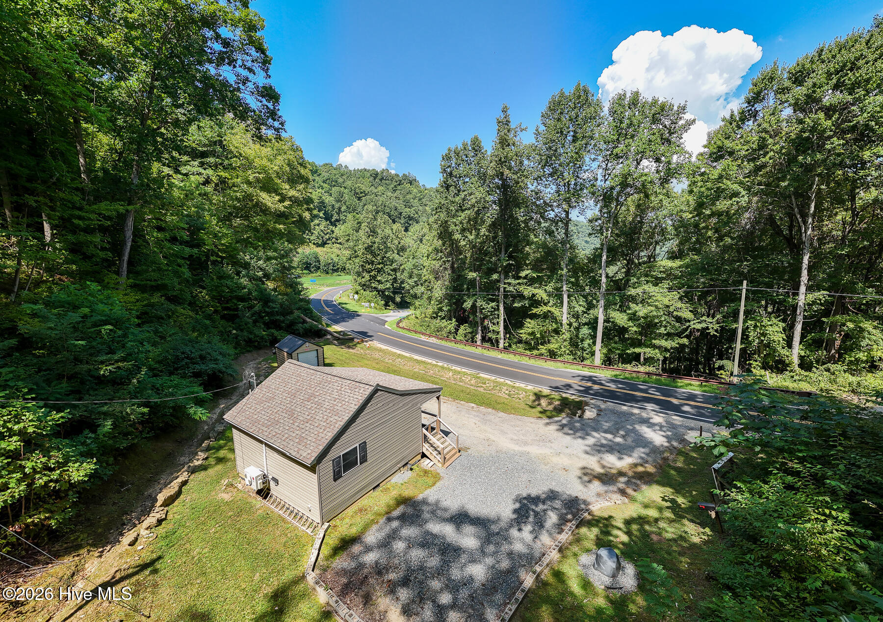 3807 Fontana Road