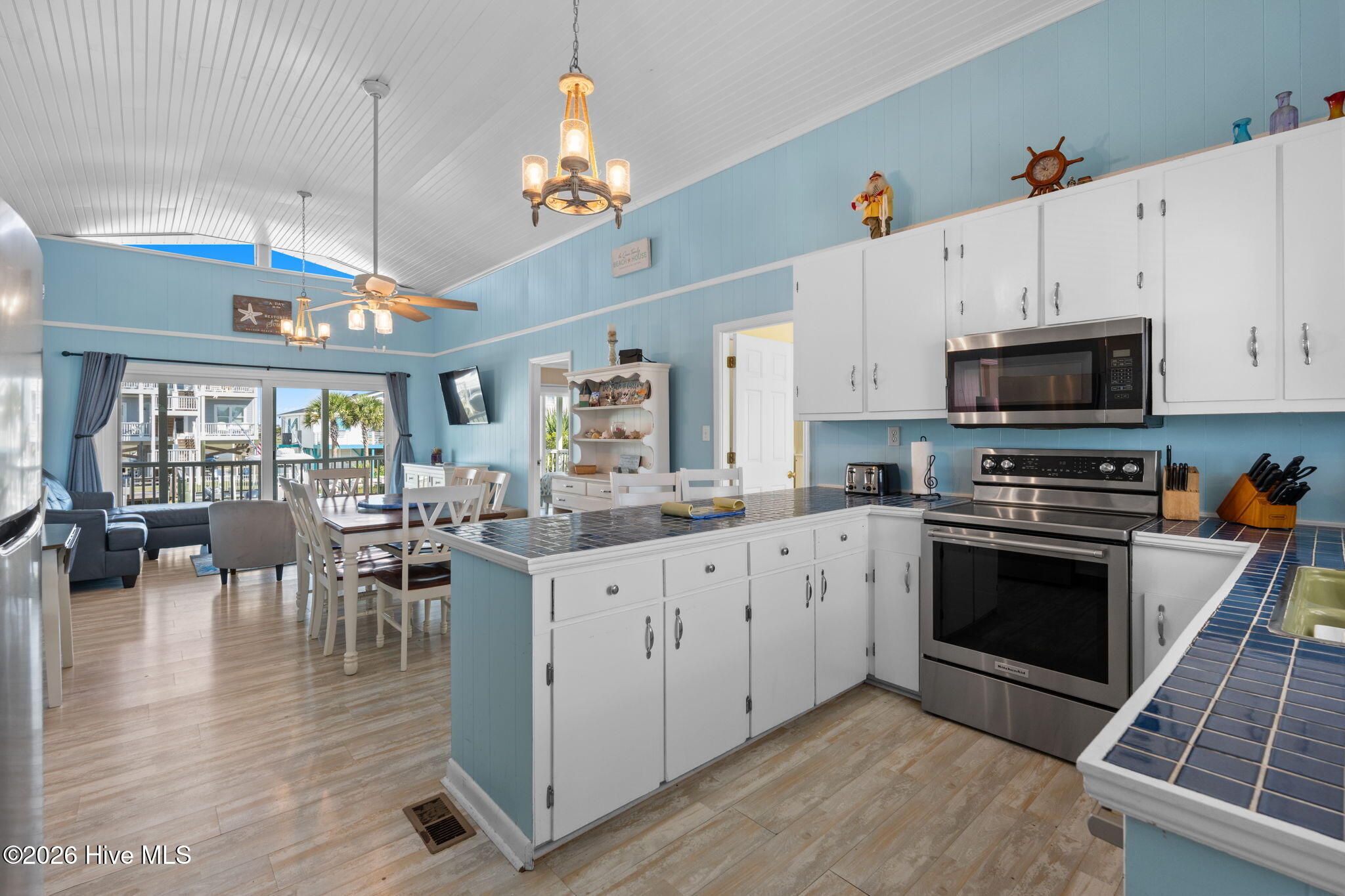 10-web-or-mls-CamMediallc.com (79 of 46)