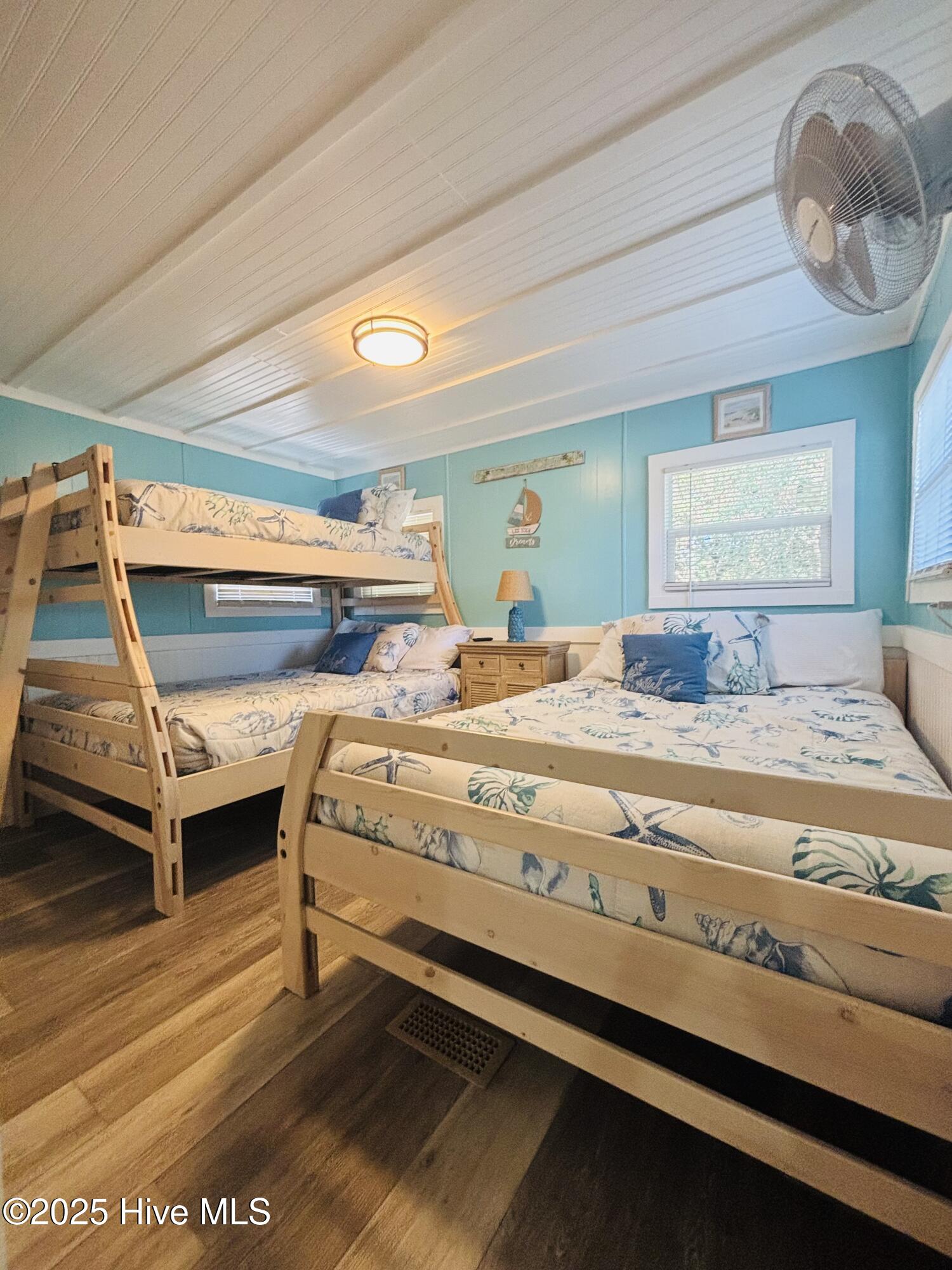 100528593 | Photo 20