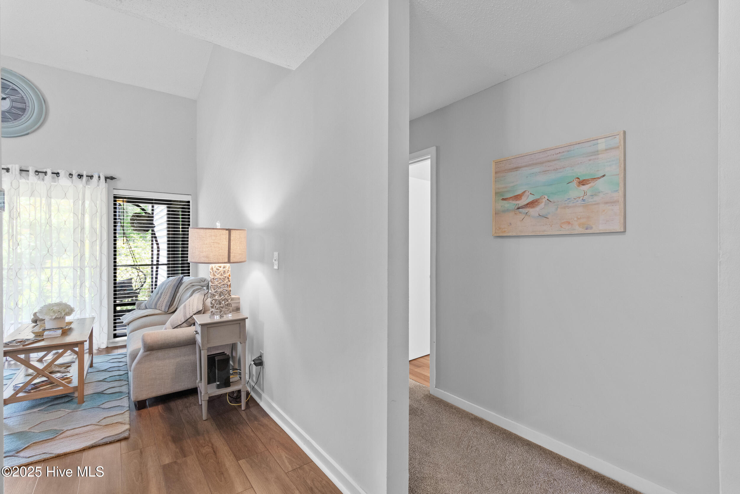 100508108 | Photo 17