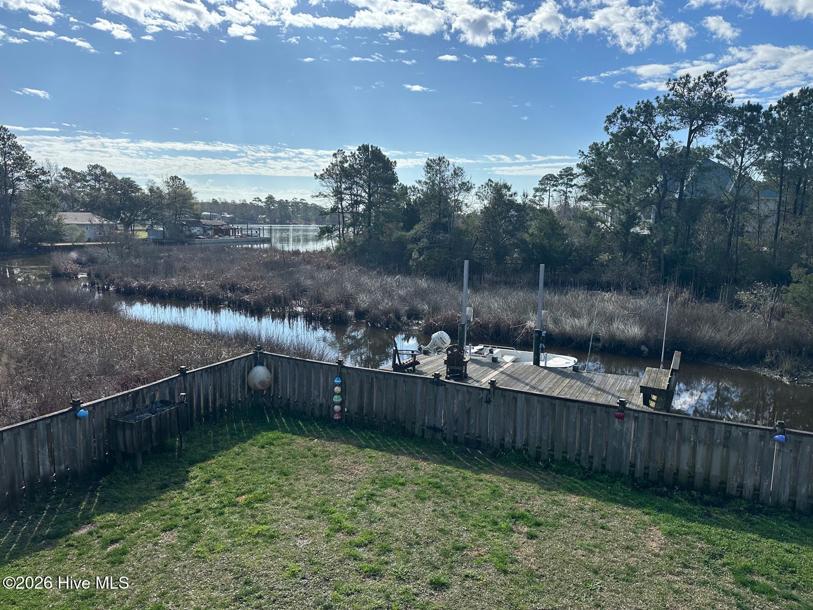 100559515 | Photo 42