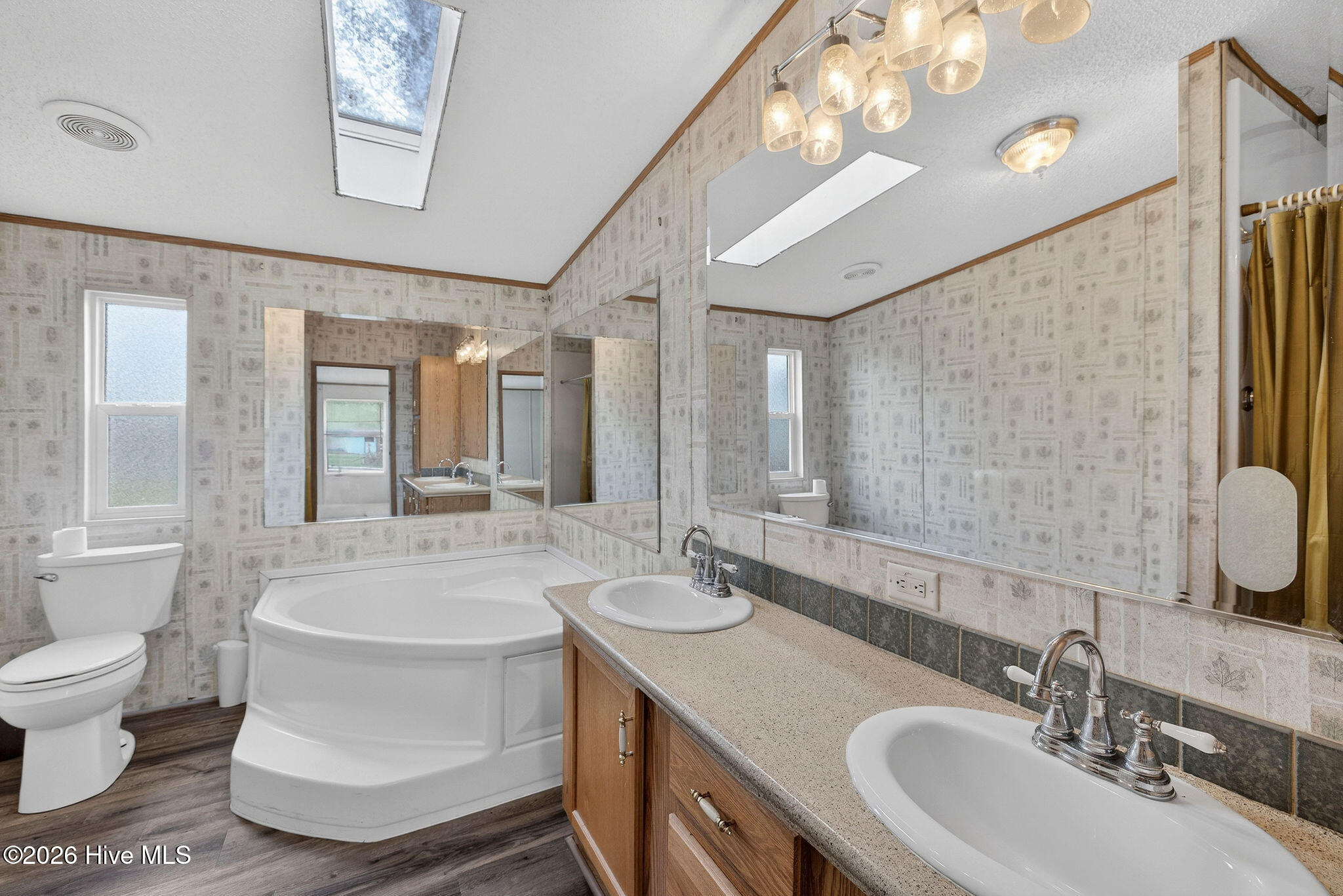 100559923 | Photo 29